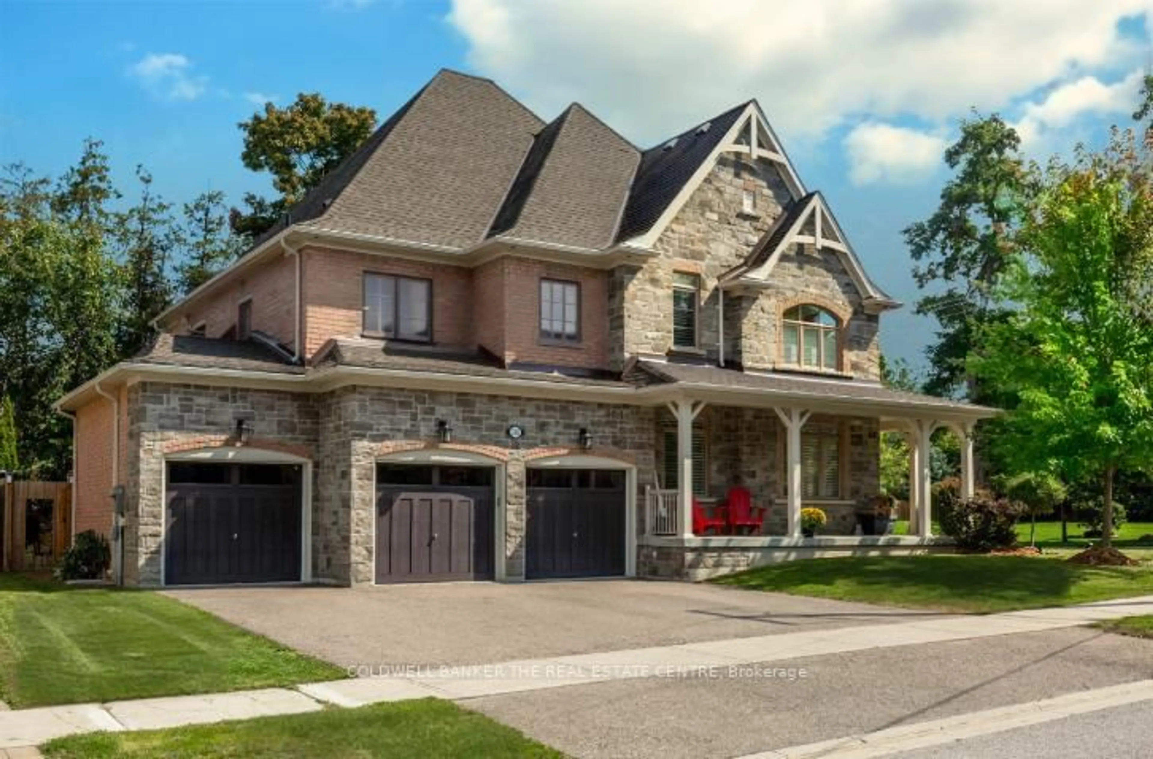 Home with brick exterior material, street for 376 Tollendal Mill Rd, Barrie Ontario L4N 7T1