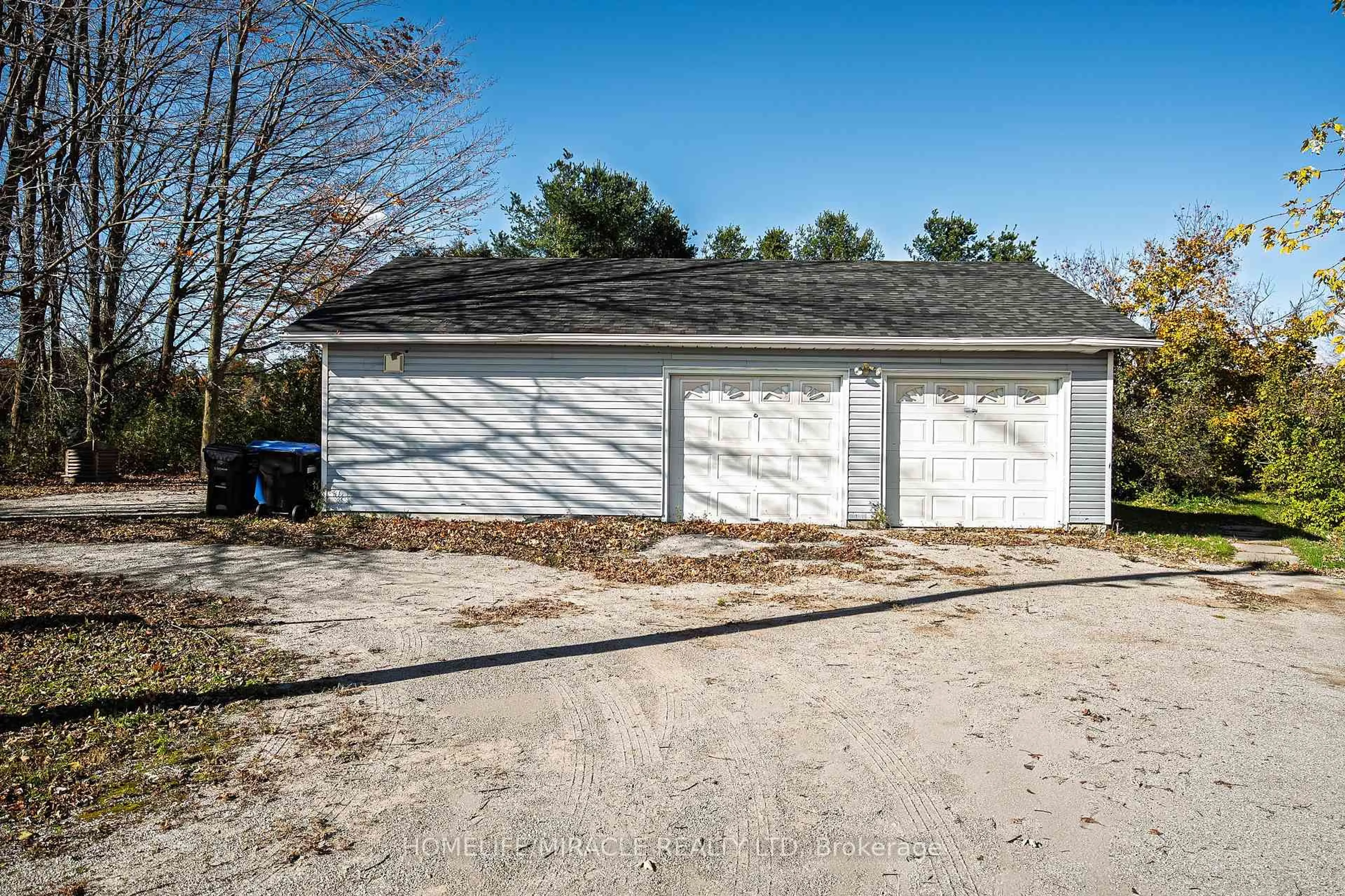 Shed for 1008 Rainbow Valley Rd, Springwater Ontario L0L 2K0