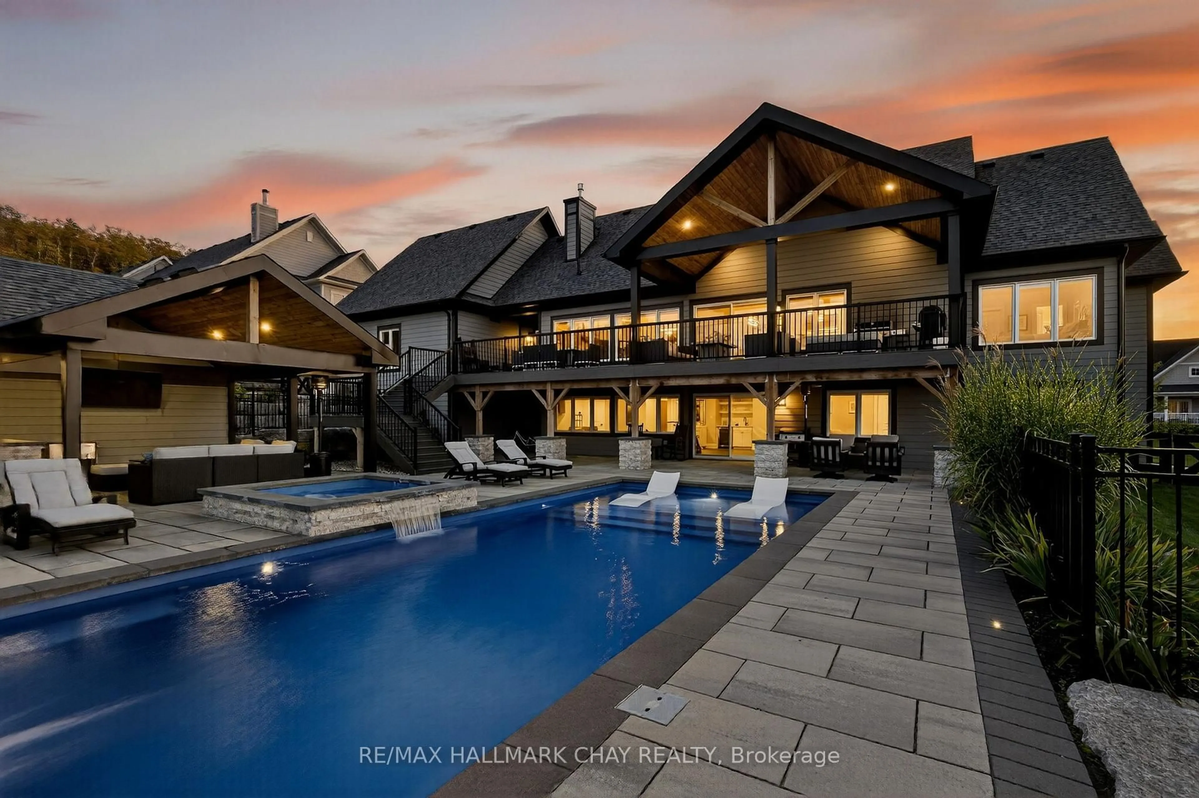 Pool for 23 Gelderland Cres, Oro-Medonte Ontario L0K 1E0