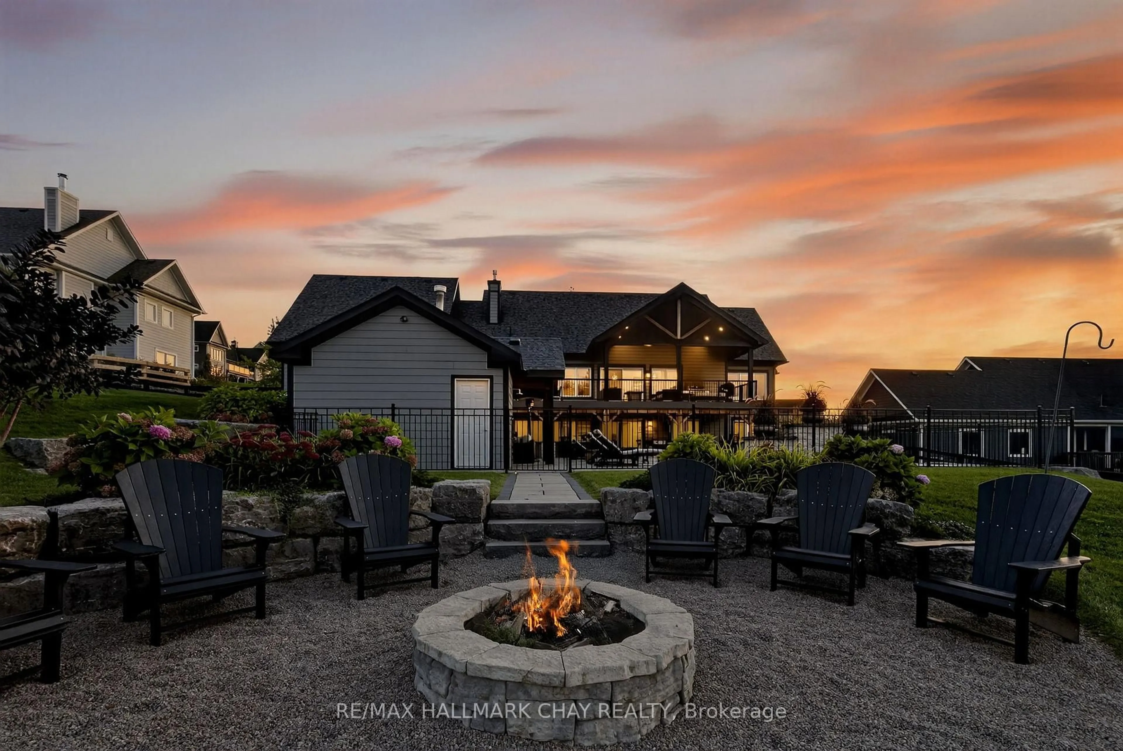 Patio, mountain view for 23 Gelderland Cres, Oro-Medonte Ontario L0K 1E0