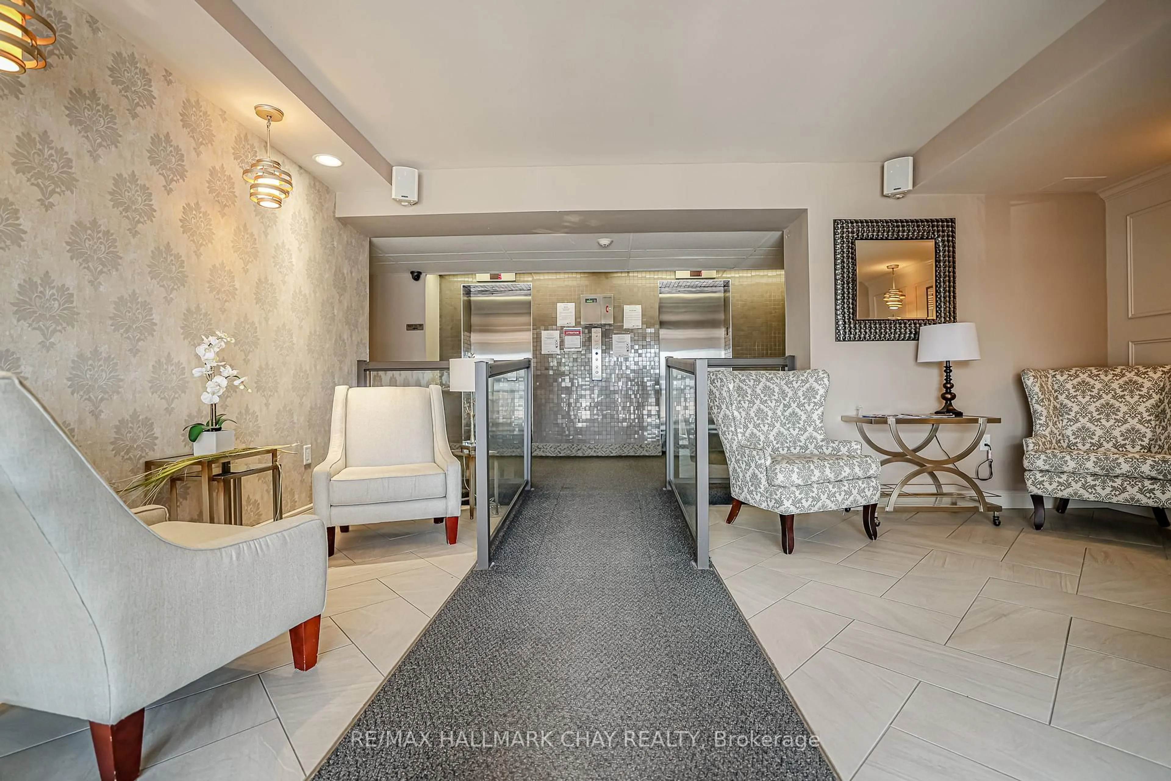 Lobby for 414 Blake St #706, Barrie Ontario L4M 5J7