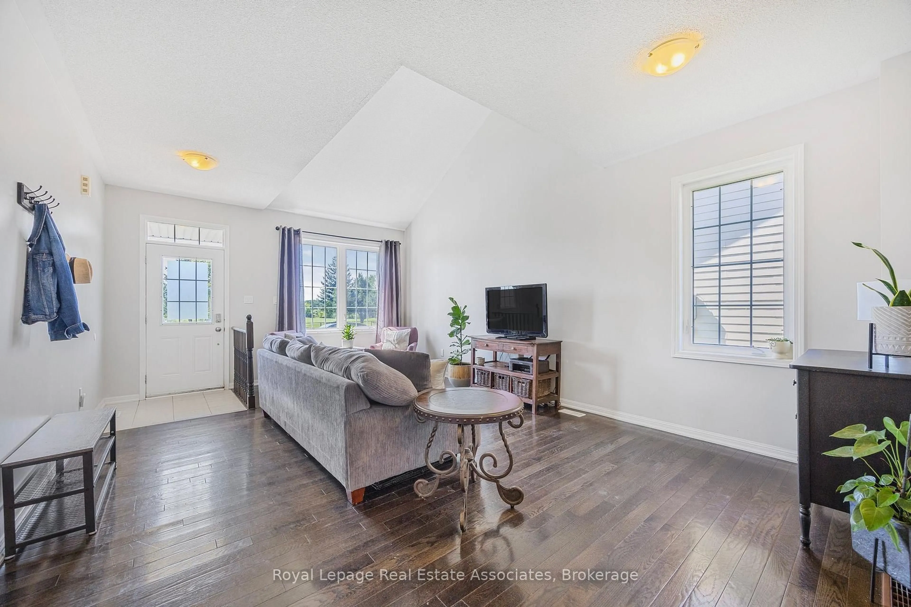 Living room with furniture, unknown for 24 Providence Way #4, Wasaga Beach Ontario L9Z 0G3