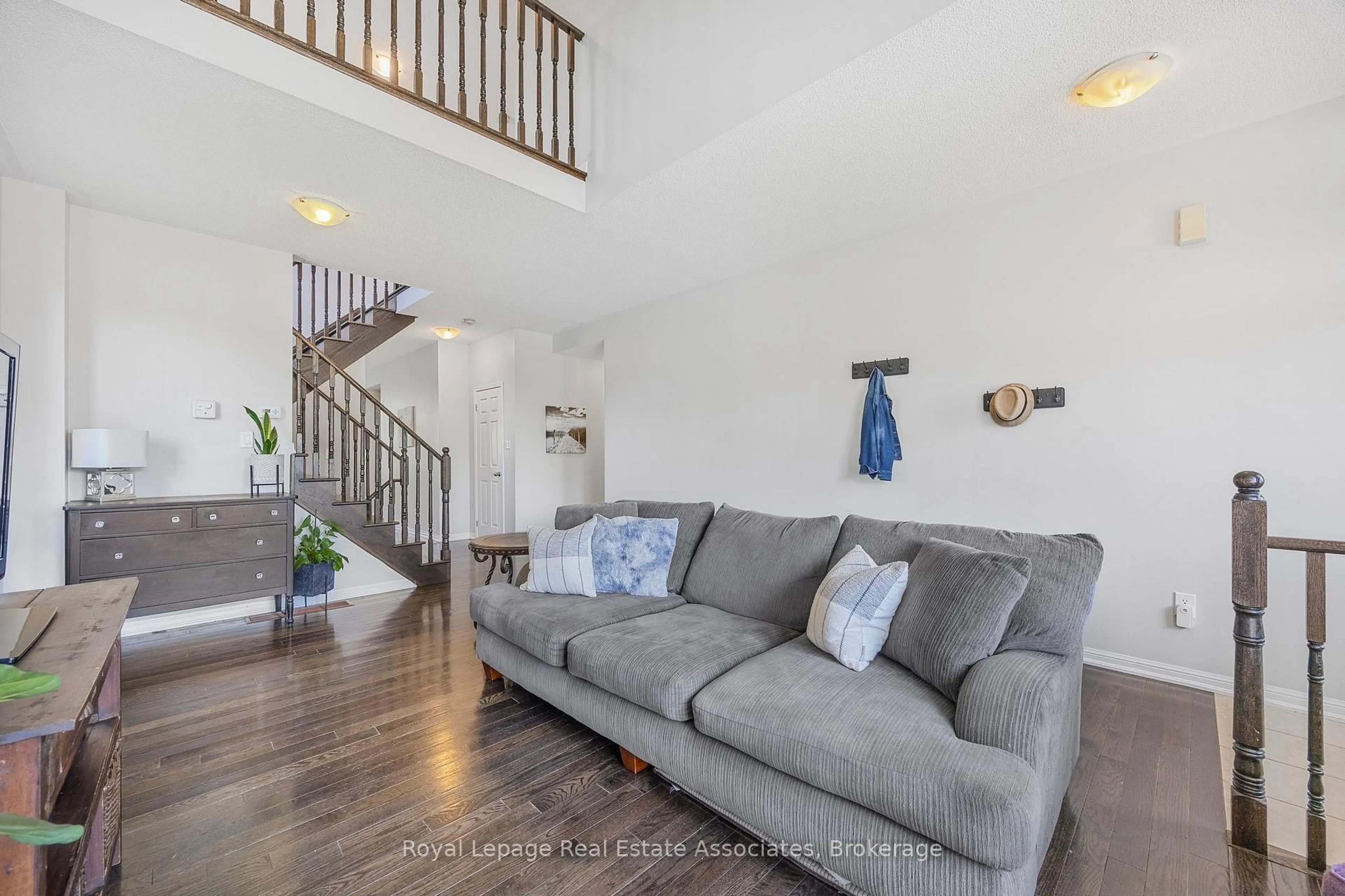 Living room with furniture, unknown for 24 Providence Way #4, Wasaga Beach Ontario L9Z 0G3