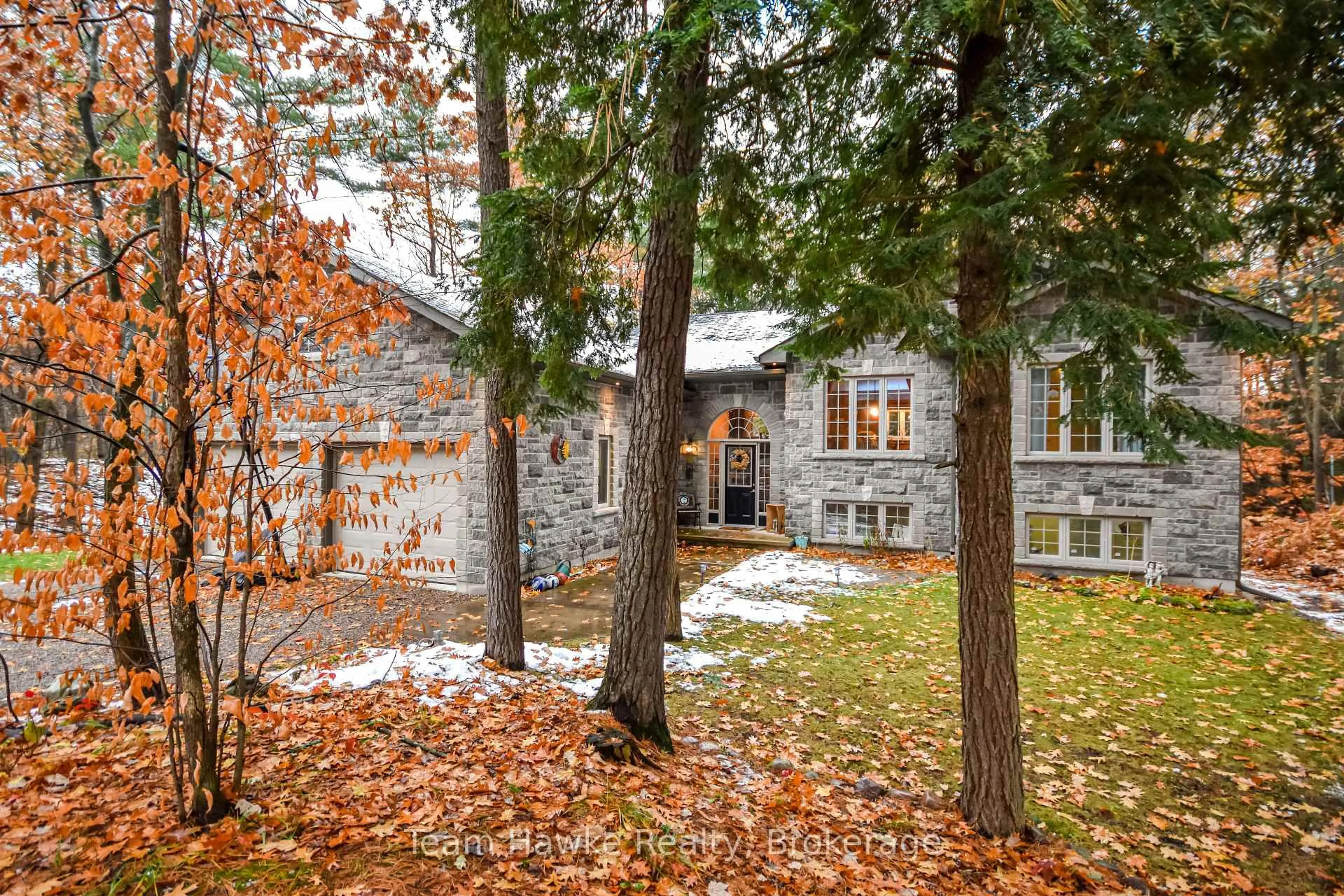 Home with brick exterior material, unknown for 8 Desroches Tr, Tiny Ontario L9M 0H9