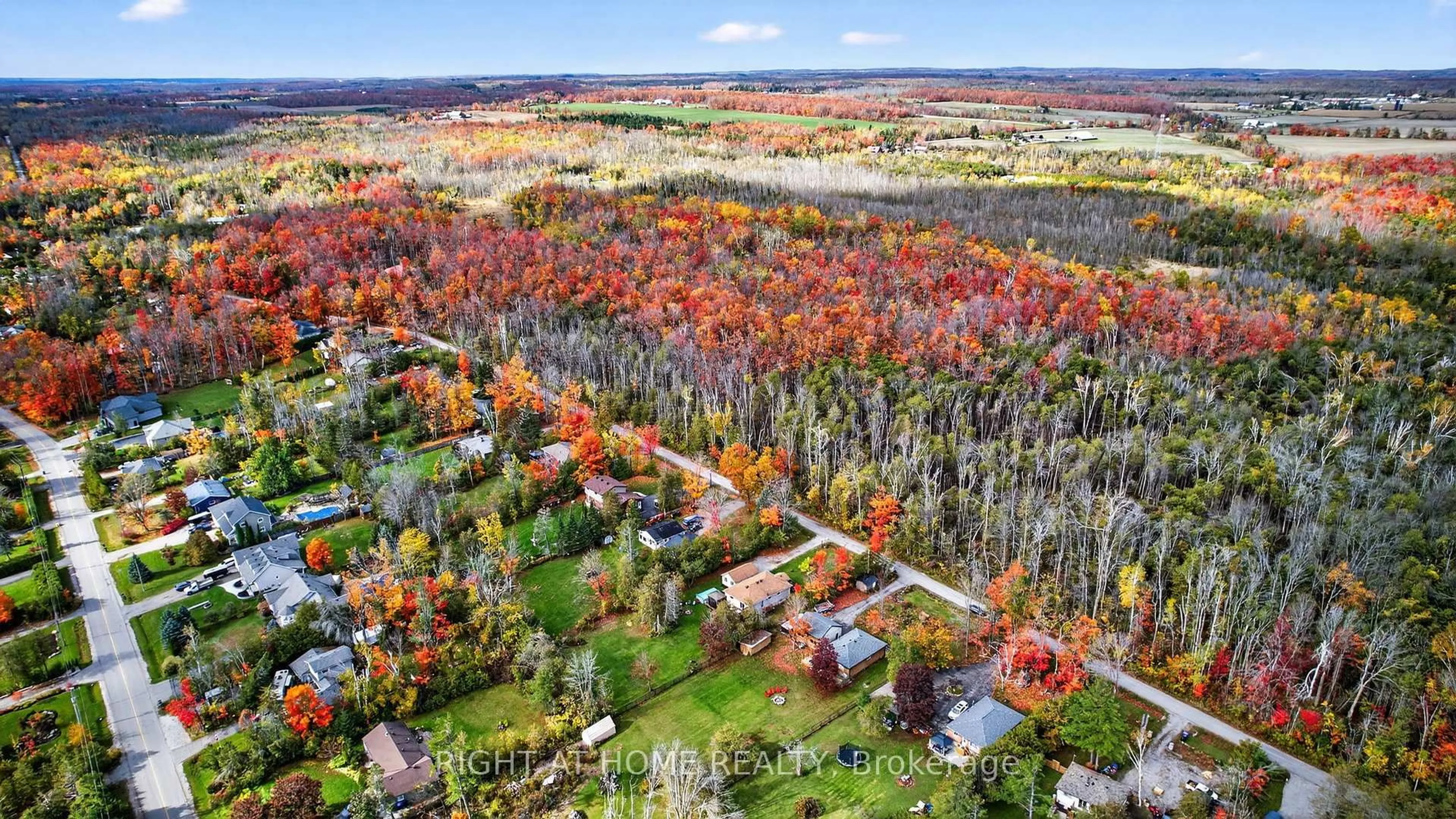 A pic from outside/outdoor area/front of a property/back of a property/a pic from drone, forest/trees view for 73 Poplar Cres, Oro-Medonte Ontario L0L 1T0