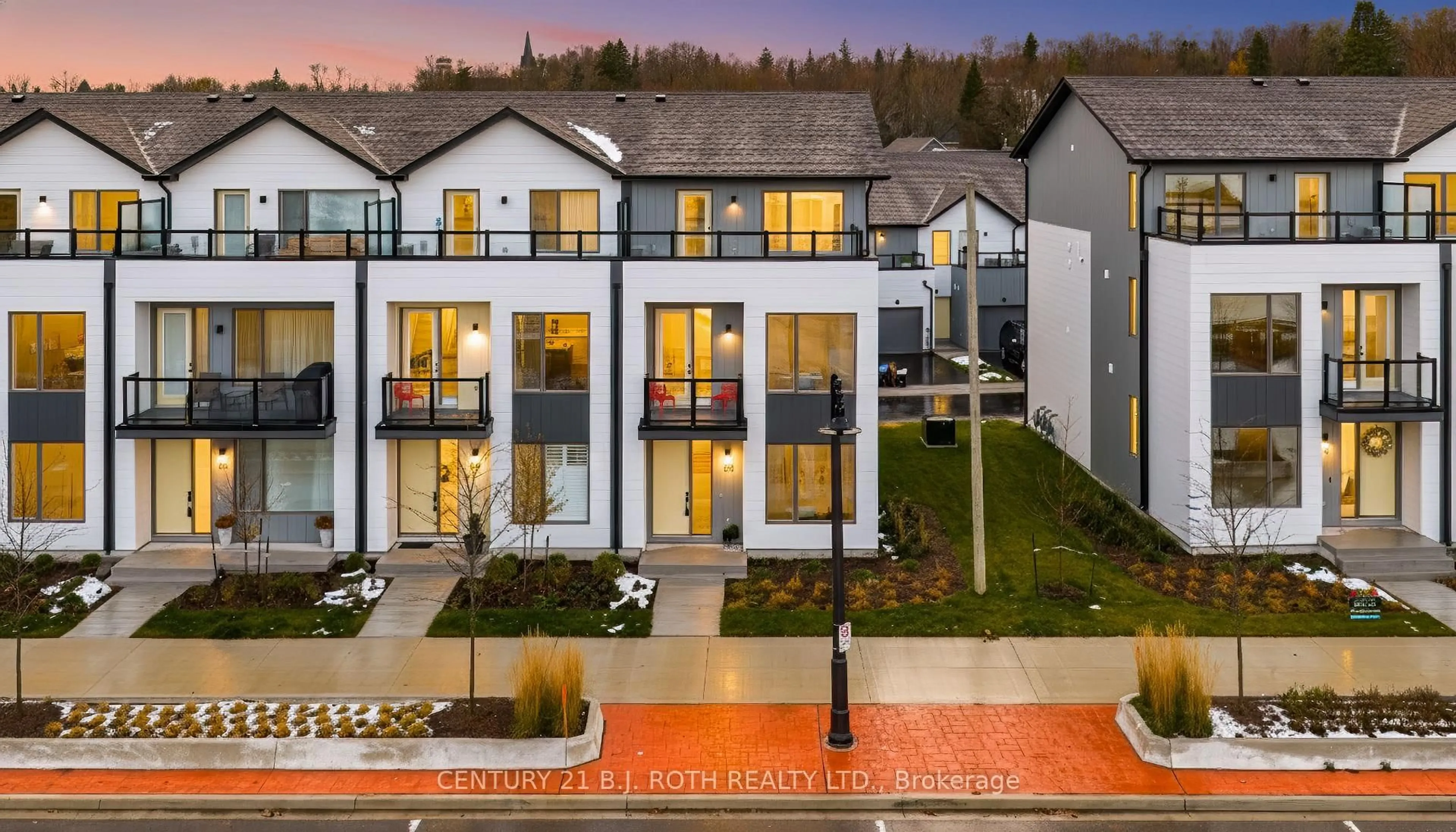 A pic from outside/outdoor area/front of a property/back of a property/a pic from drone, unknown for 89 Lightfoot Dr, Orillia Ontario L3V 7L8