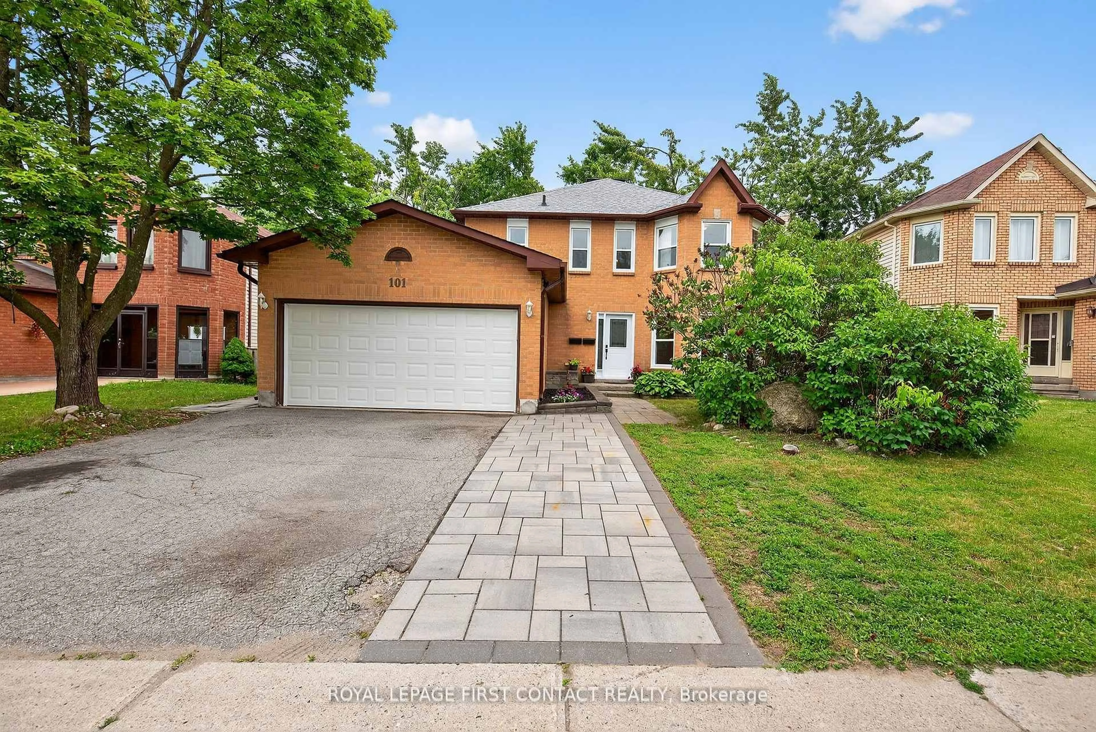 Home with brick exterior material, street for 101 Browning Tr, Barrie Ontario L4N 6J4
