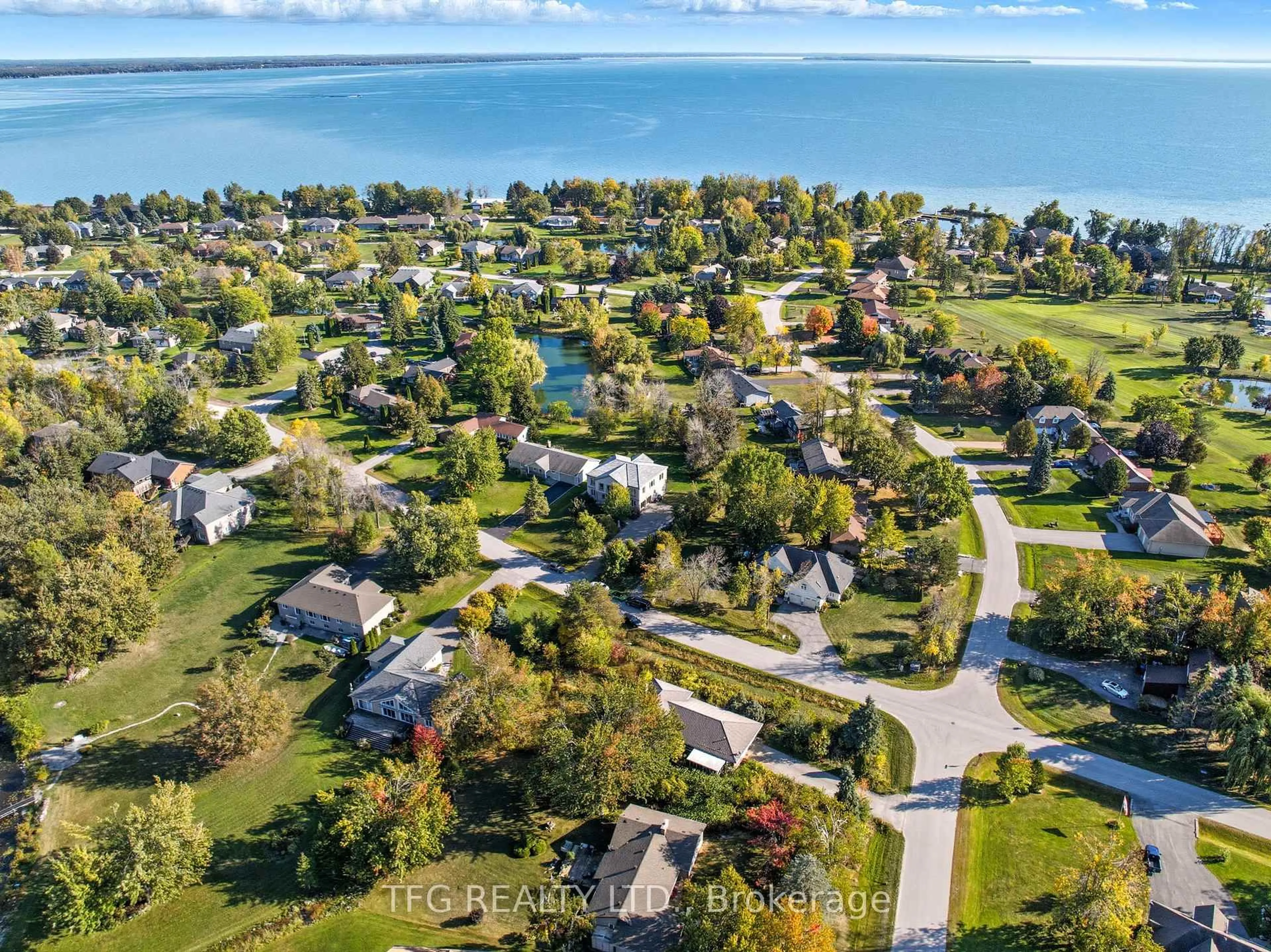 A pic from outside/outdoor area/front of a property/back of a property/a pic from drone, water/lake/river/ocean view for 165 Bayshore Dr, Ramara Ontario L0K 1B0
