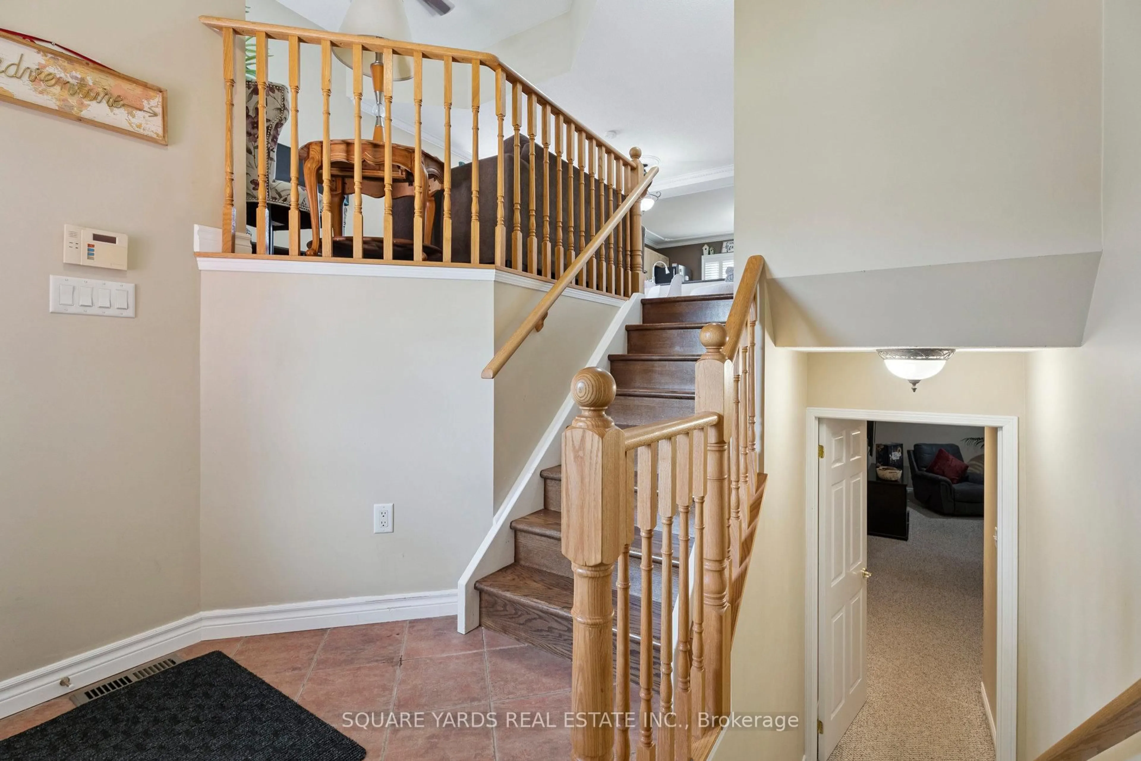 Unknown for 6 Ambler Bay, Barrie Ontario L4M 7A4