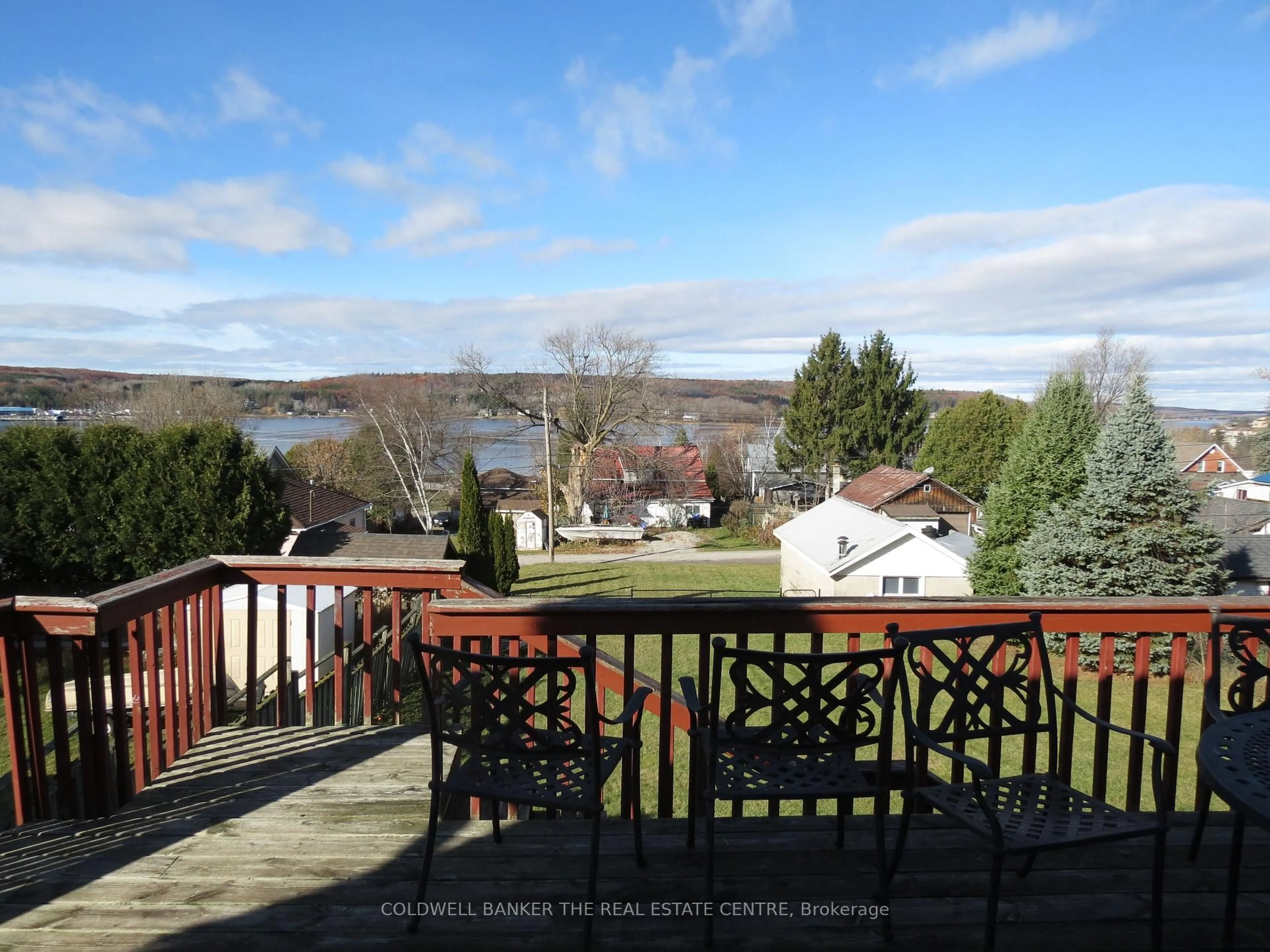 Patio, water/lake/river/ocean view for 51 Robert St, Penetanguishene Ontario L9M 1N1