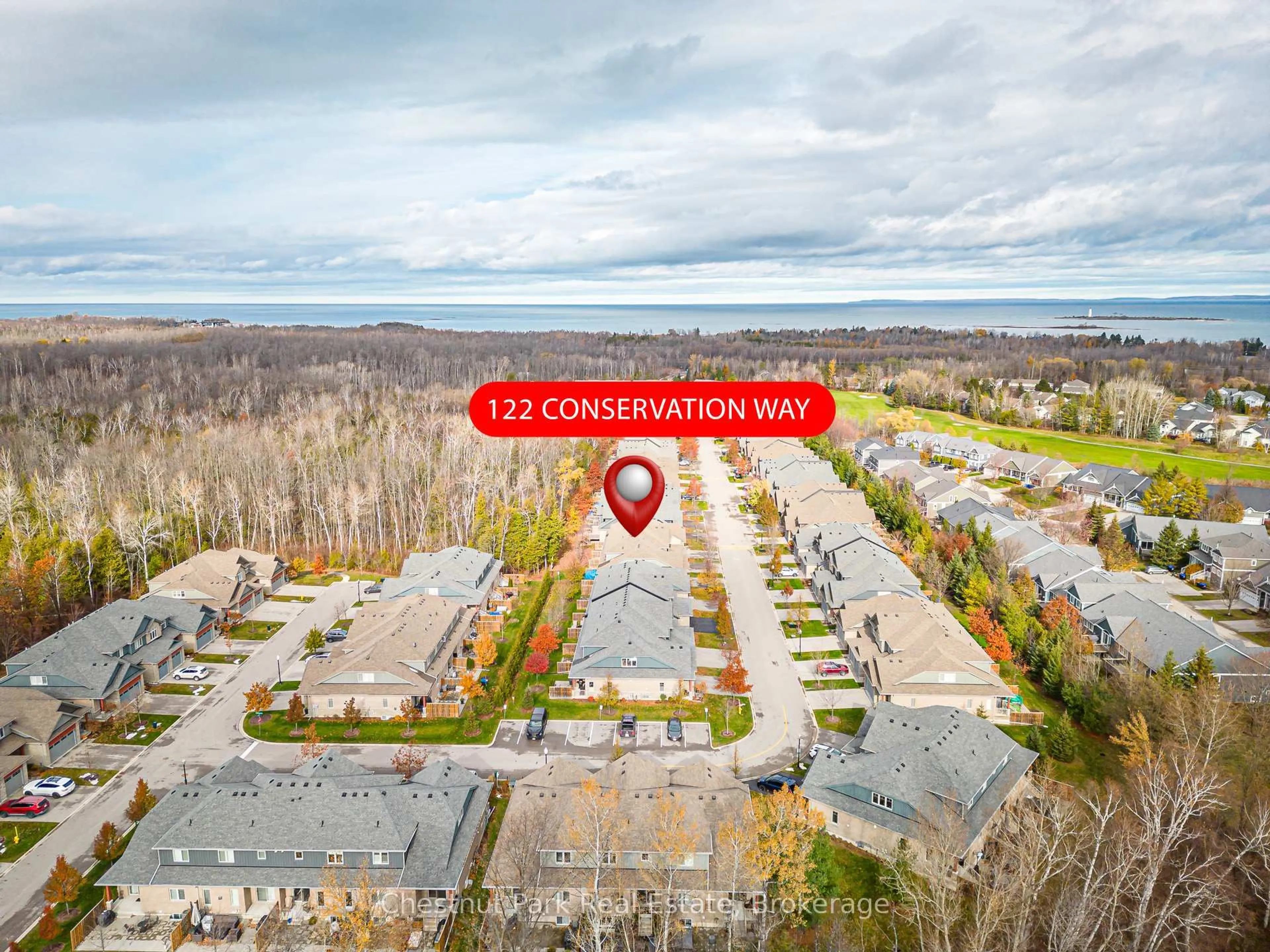 A pic from outside/outdoor area/front of a property/back of a property/a pic from drone, street for 122 Conservation Way, Collingwood Ontario L9Y 0G9