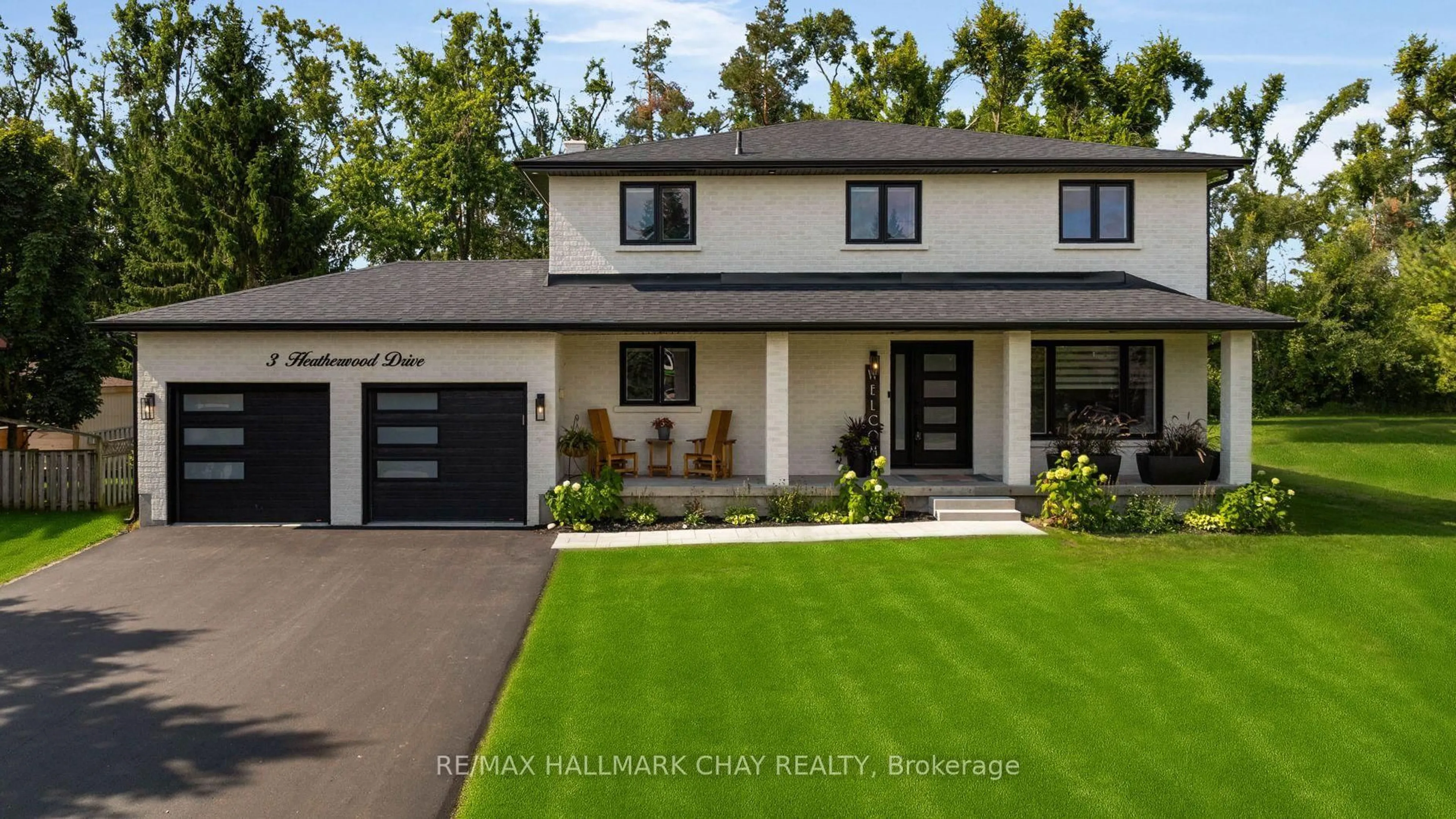 Home with vinyl exterior material, street for 3 Heatherwood Dr, Springwater Ontario L9X 0N4