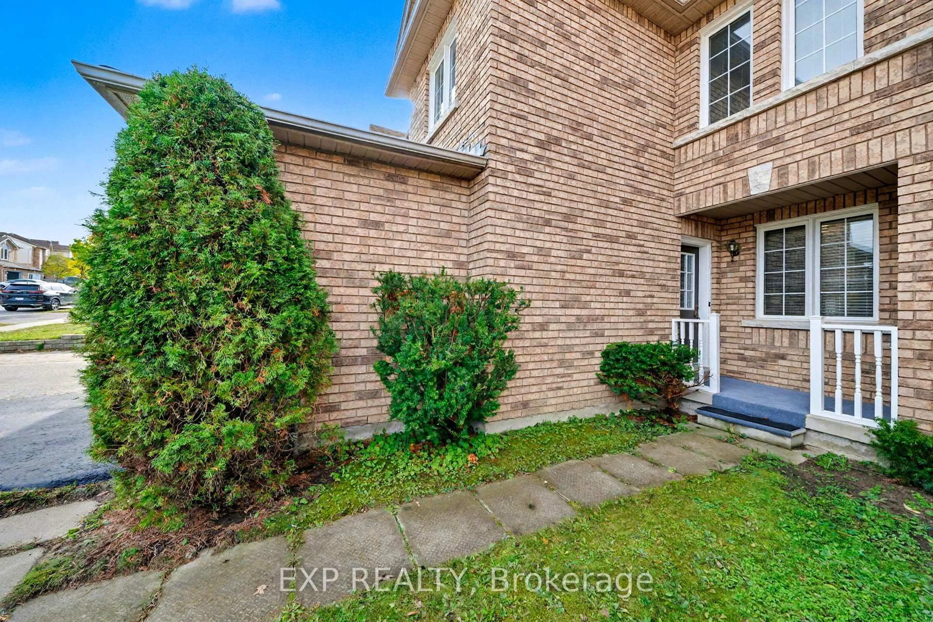 Unknown for 56 Hawthorne Cres, Barrie Ontario L4N 9Y7