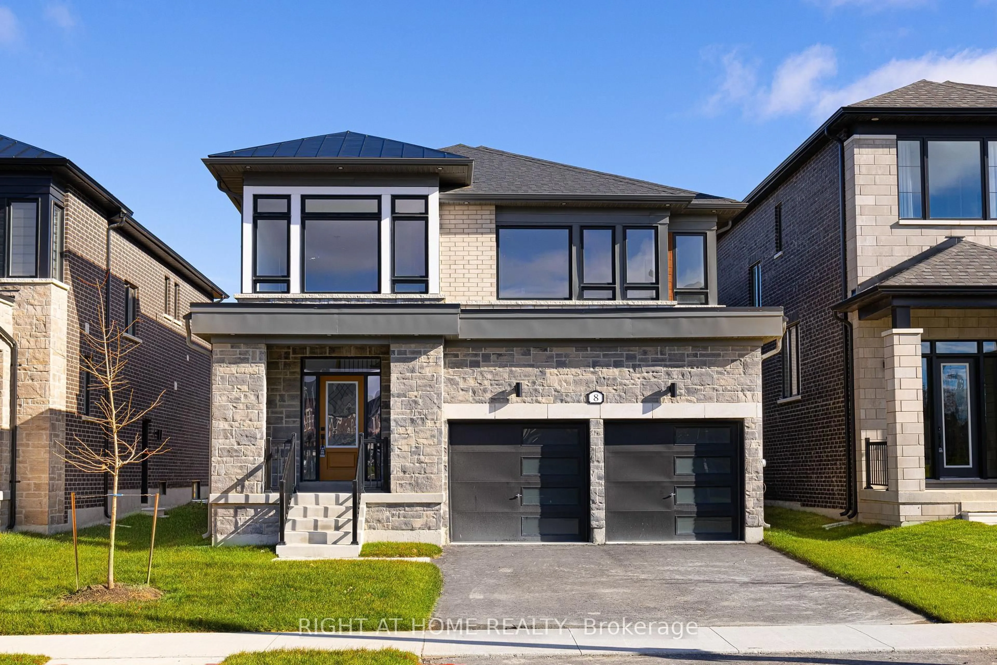 Home with brick exterior material, street for 8 Nicort Rd, Wasaga Beach Ontario L9Z 0N4