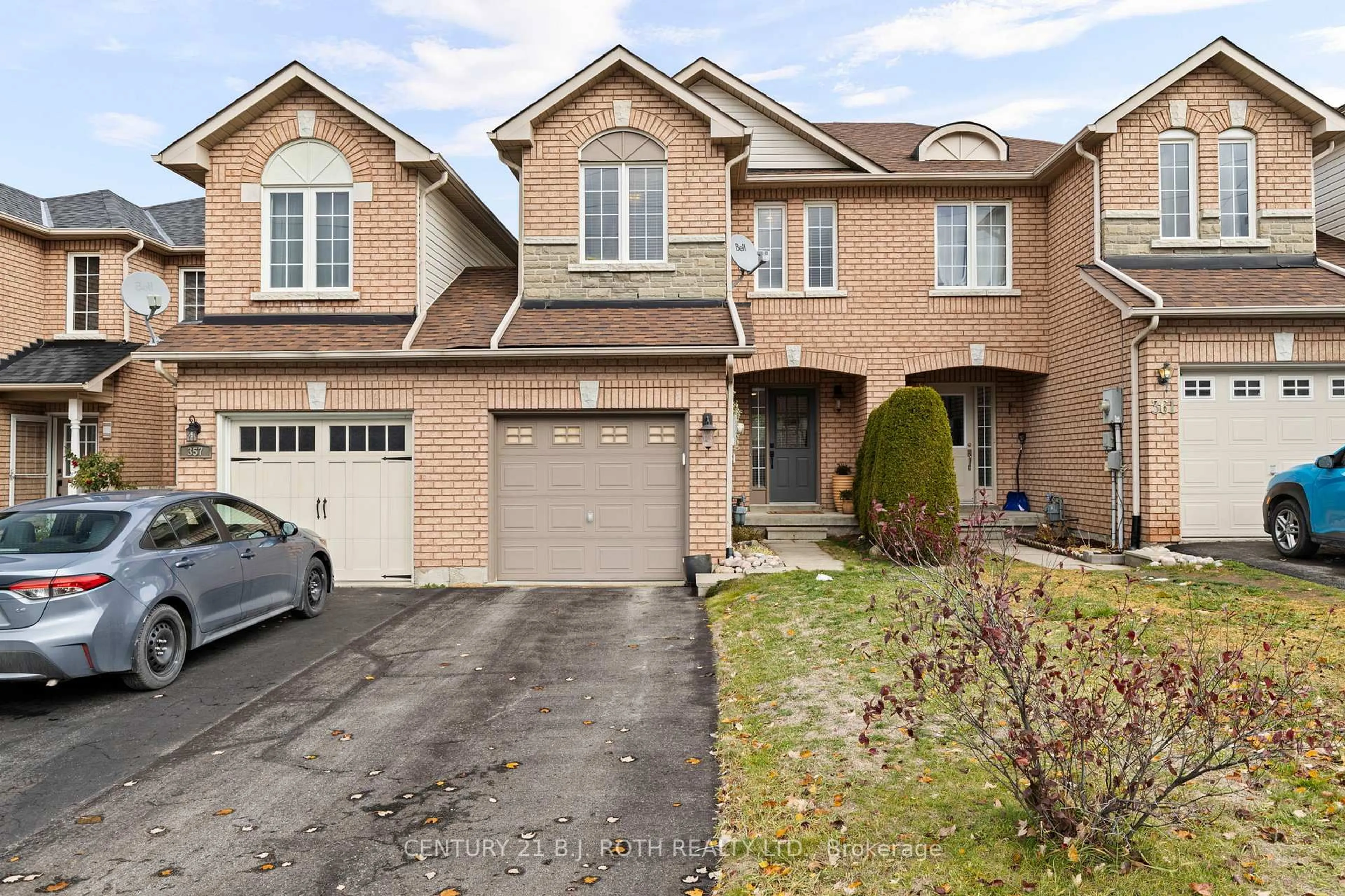 Home with brick exterior material, street for 359 FERNDALE Dr, Barrie Ontario L4N 9Y6