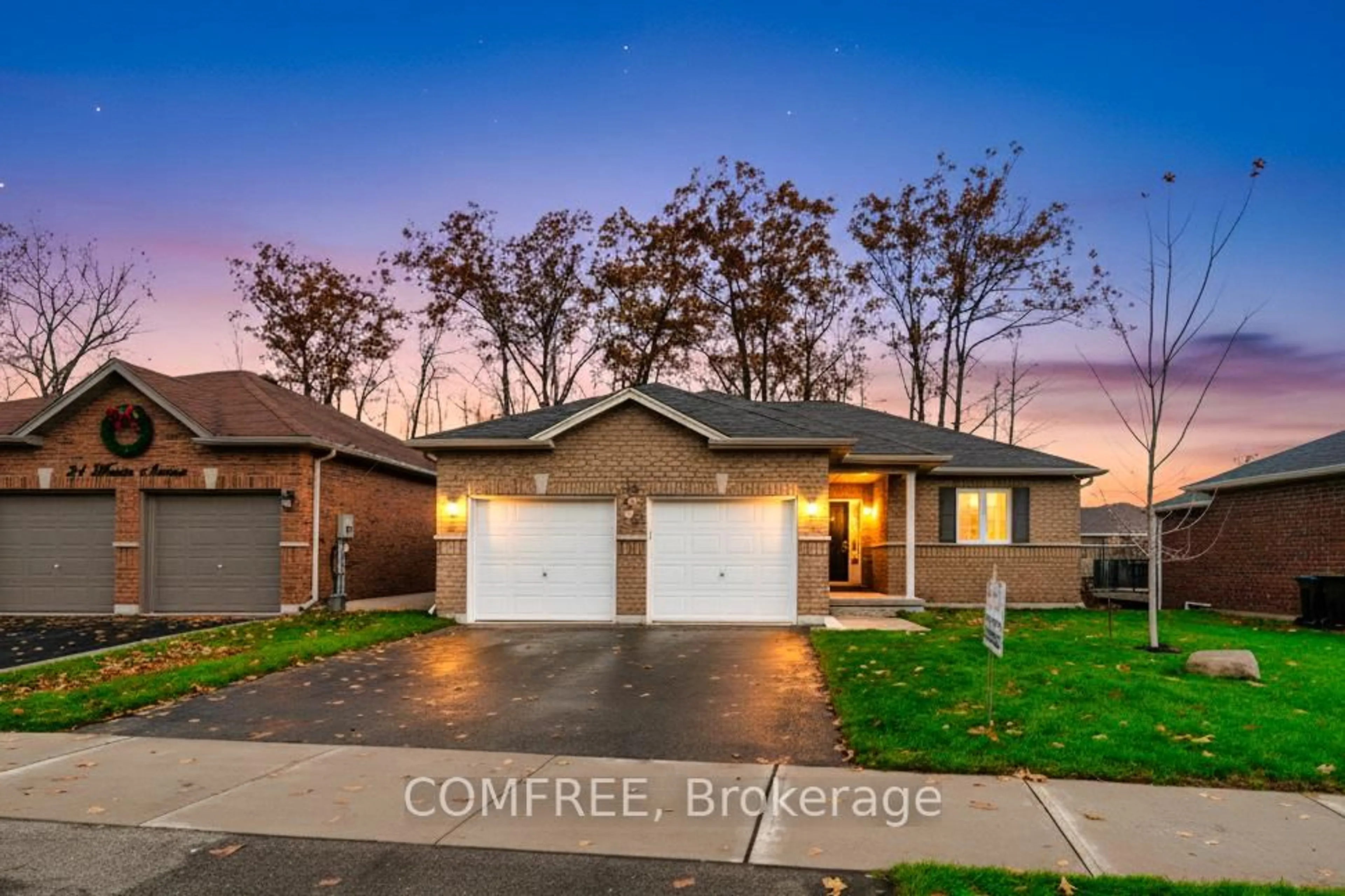 Home with brick exterior material, street for 22 Hunter Ave, Tay Ontario L0K 2A0