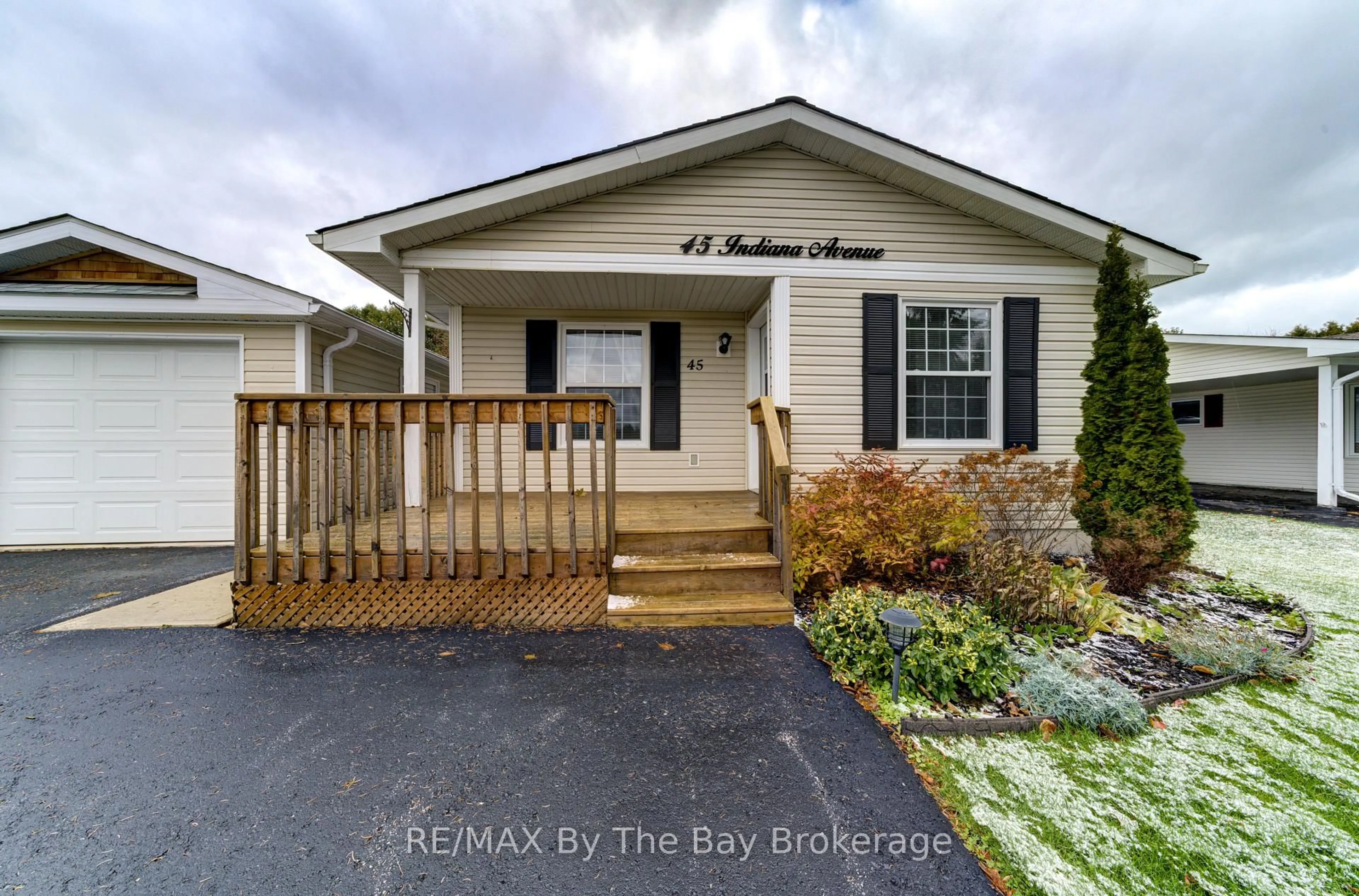 Unknown for 45 INDIANA Ave, Wasaga Beach Ontario L9Z 3A8