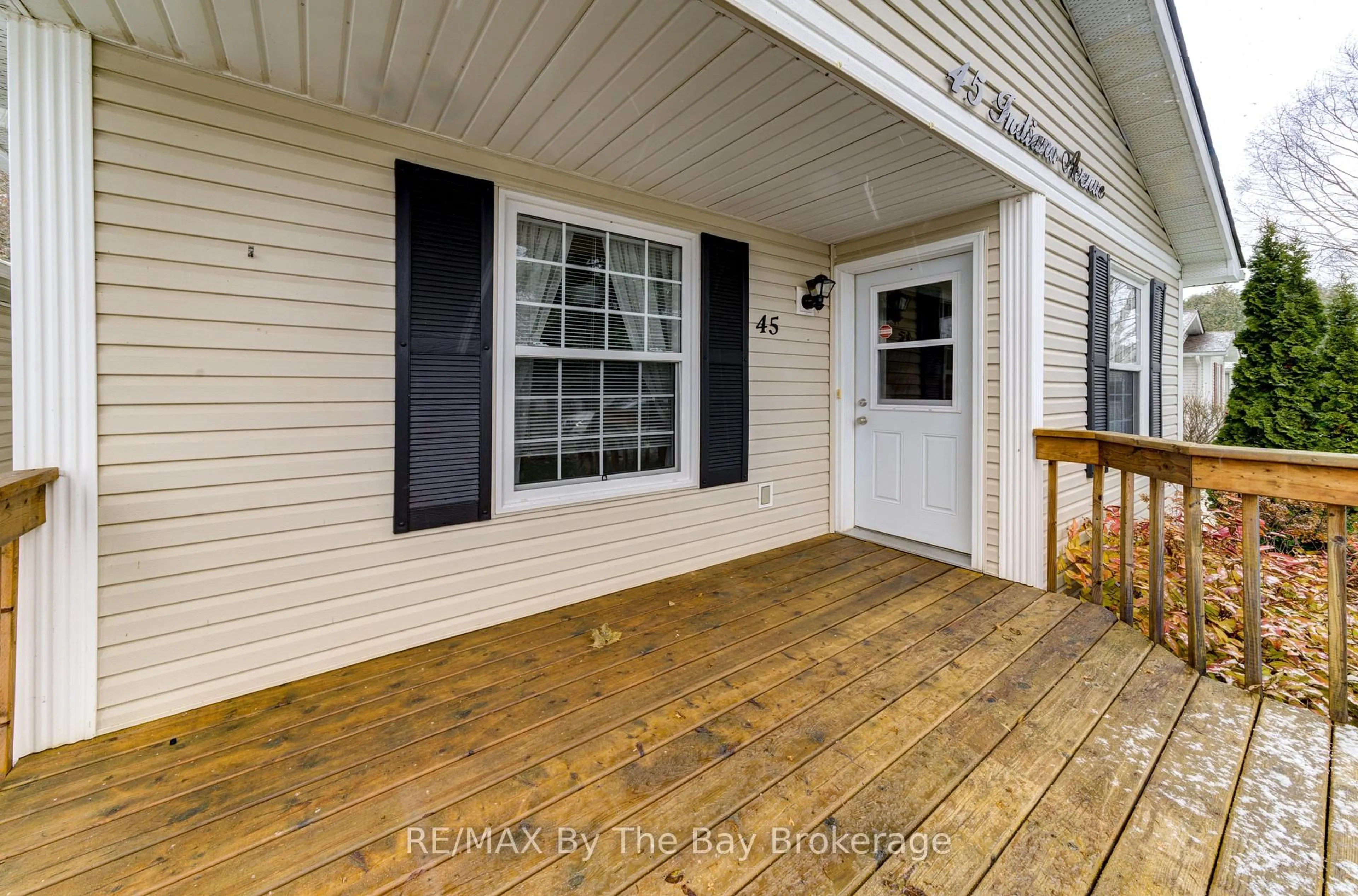 Unknown for 45 INDIANA Ave, Wasaga Beach Ontario L9Z 3A8