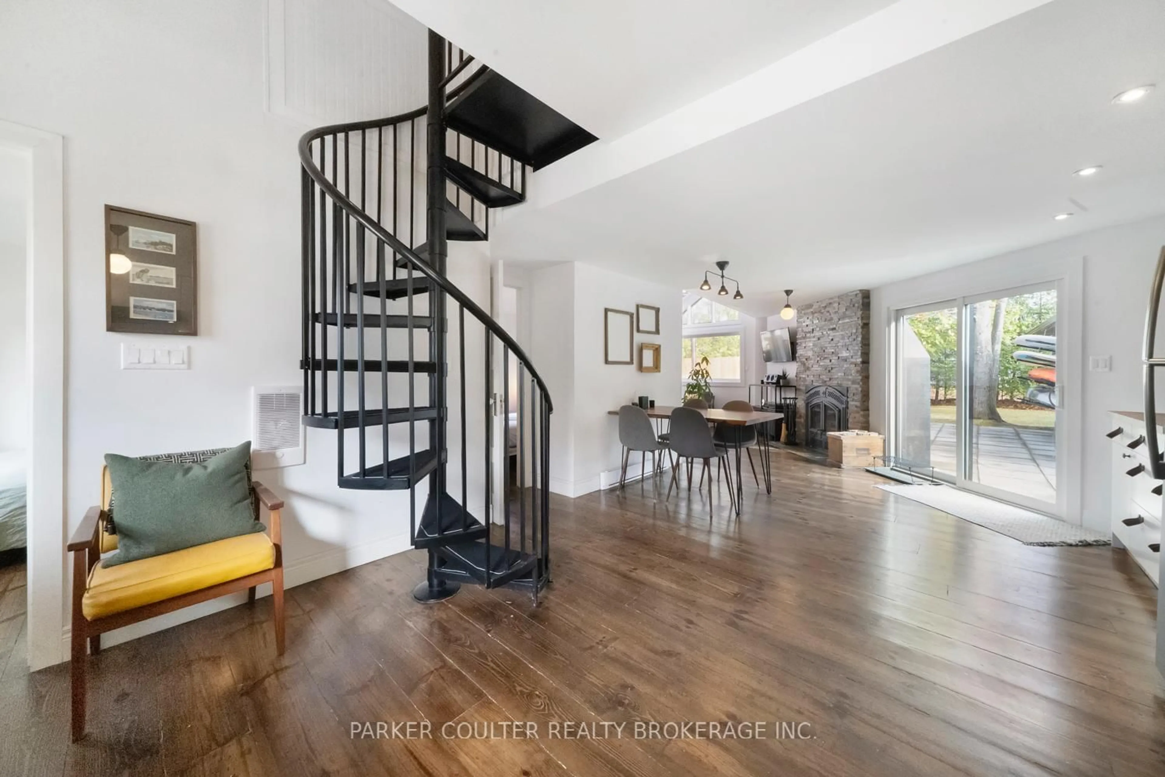 Stairs for 283 Tiny Beaches Rd, Tiny Ontario L0L 2J0