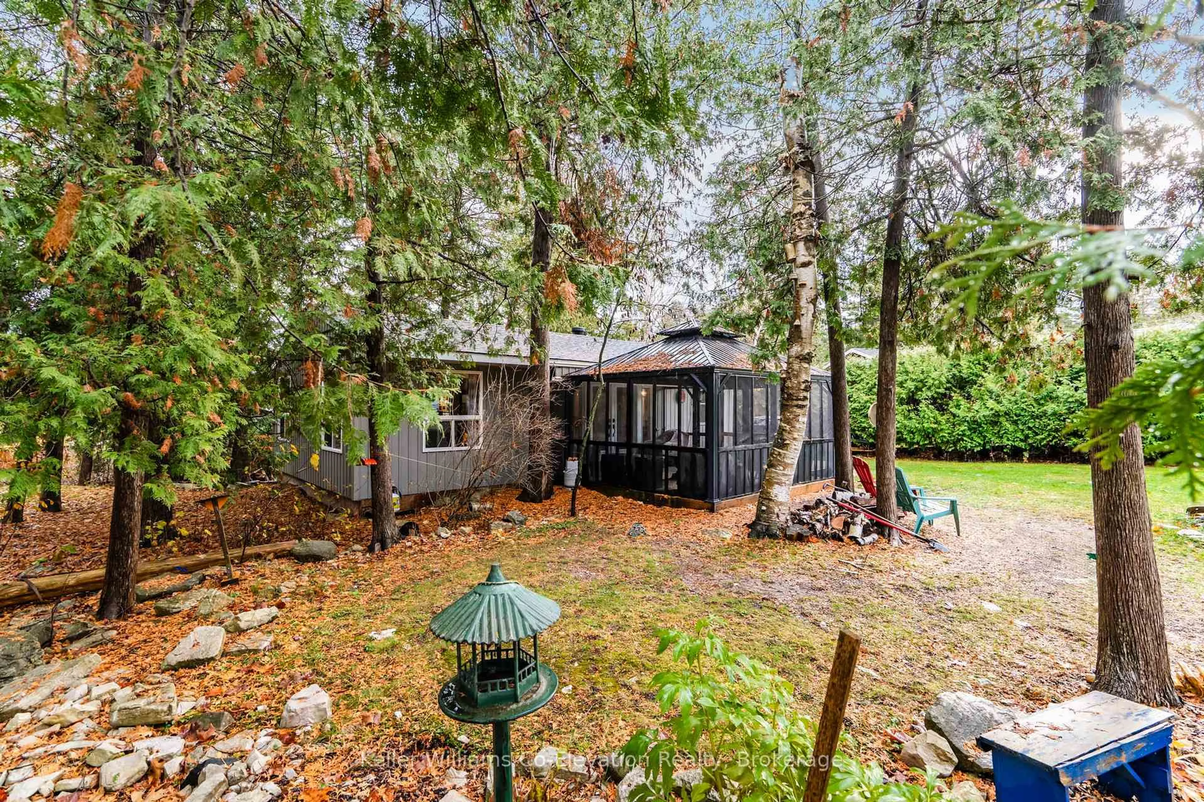 Patio, forest/trees view for 33 Gloucester Grve, Tay Ontario L0K 1R0