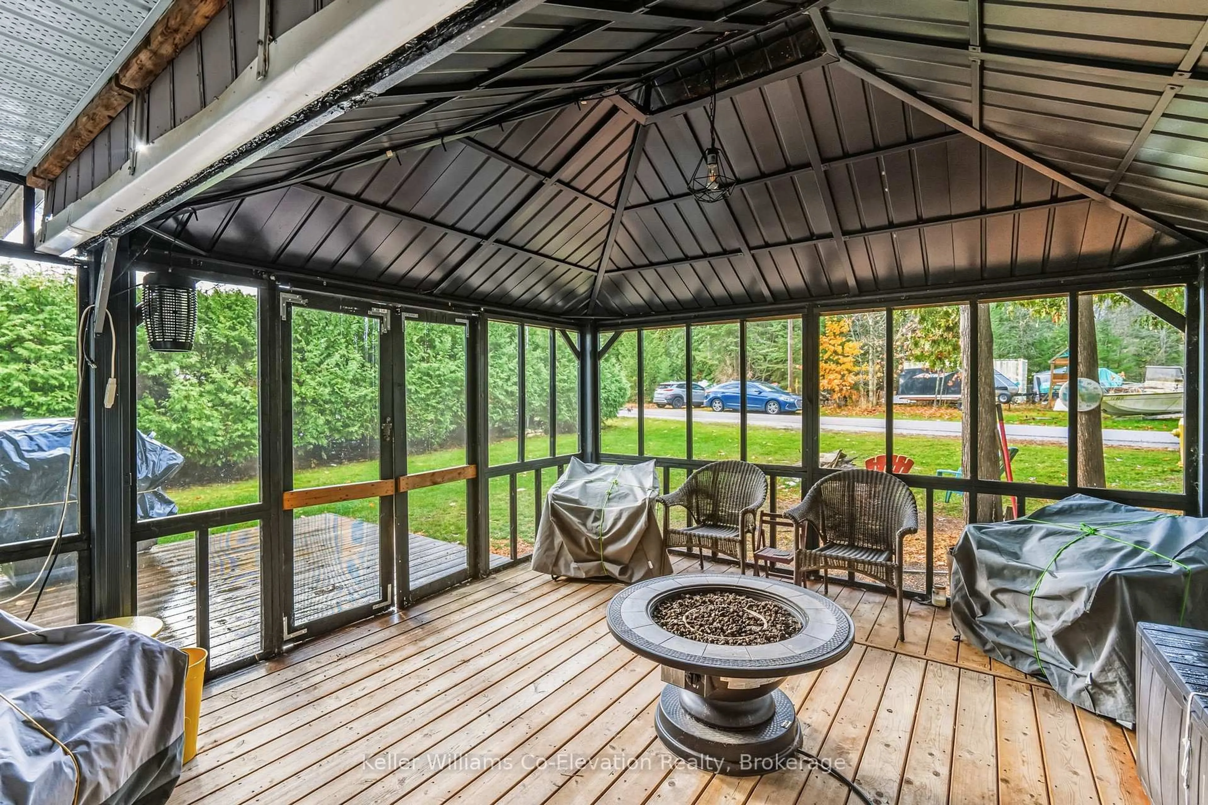 Patio, water/lake/river/ocean view for 33 Gloucester Grve, Tay Ontario L0K 1R0