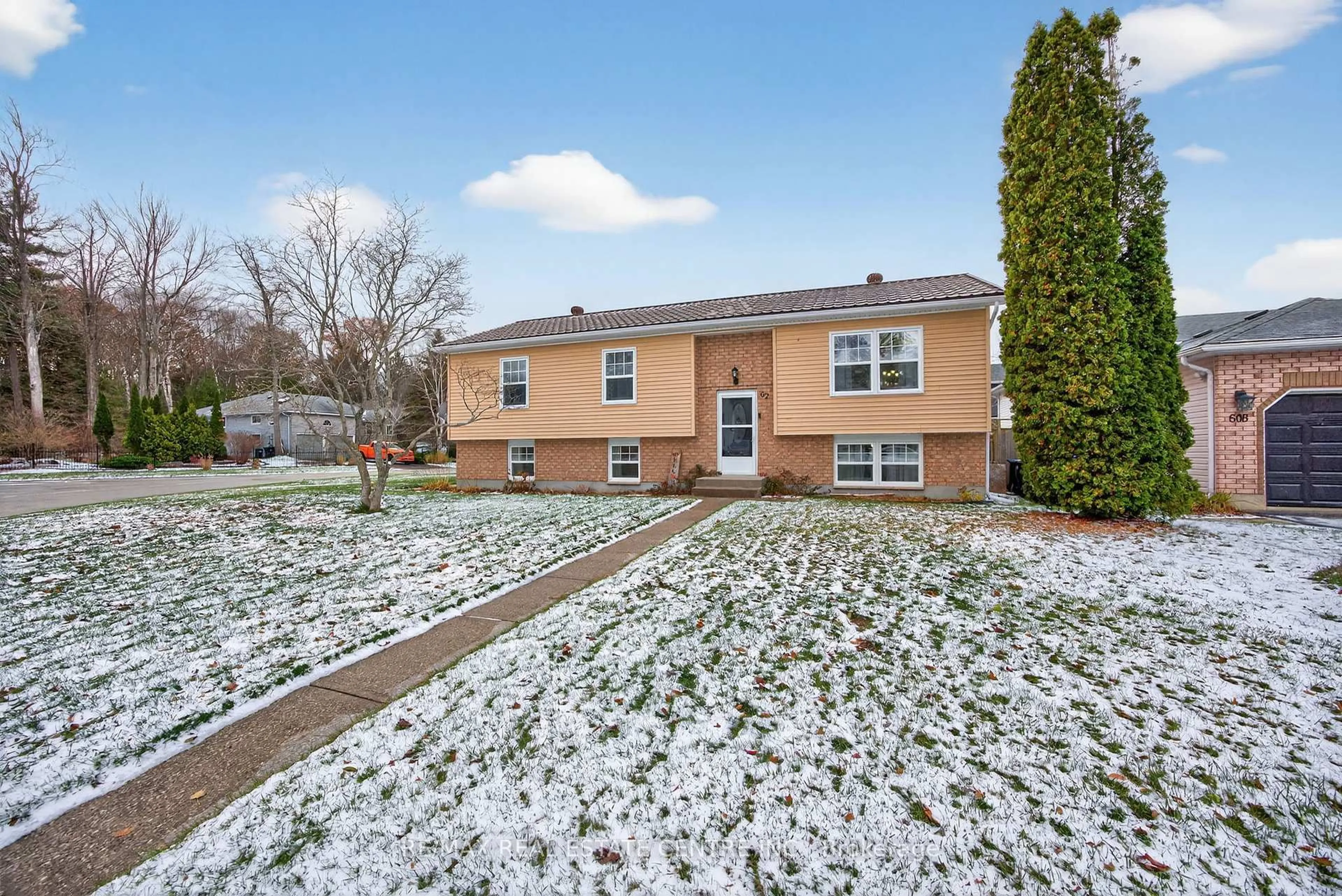 Unknown for 62 Riverdale Dr, Wasaga Beach Ontario L9Z 1G1