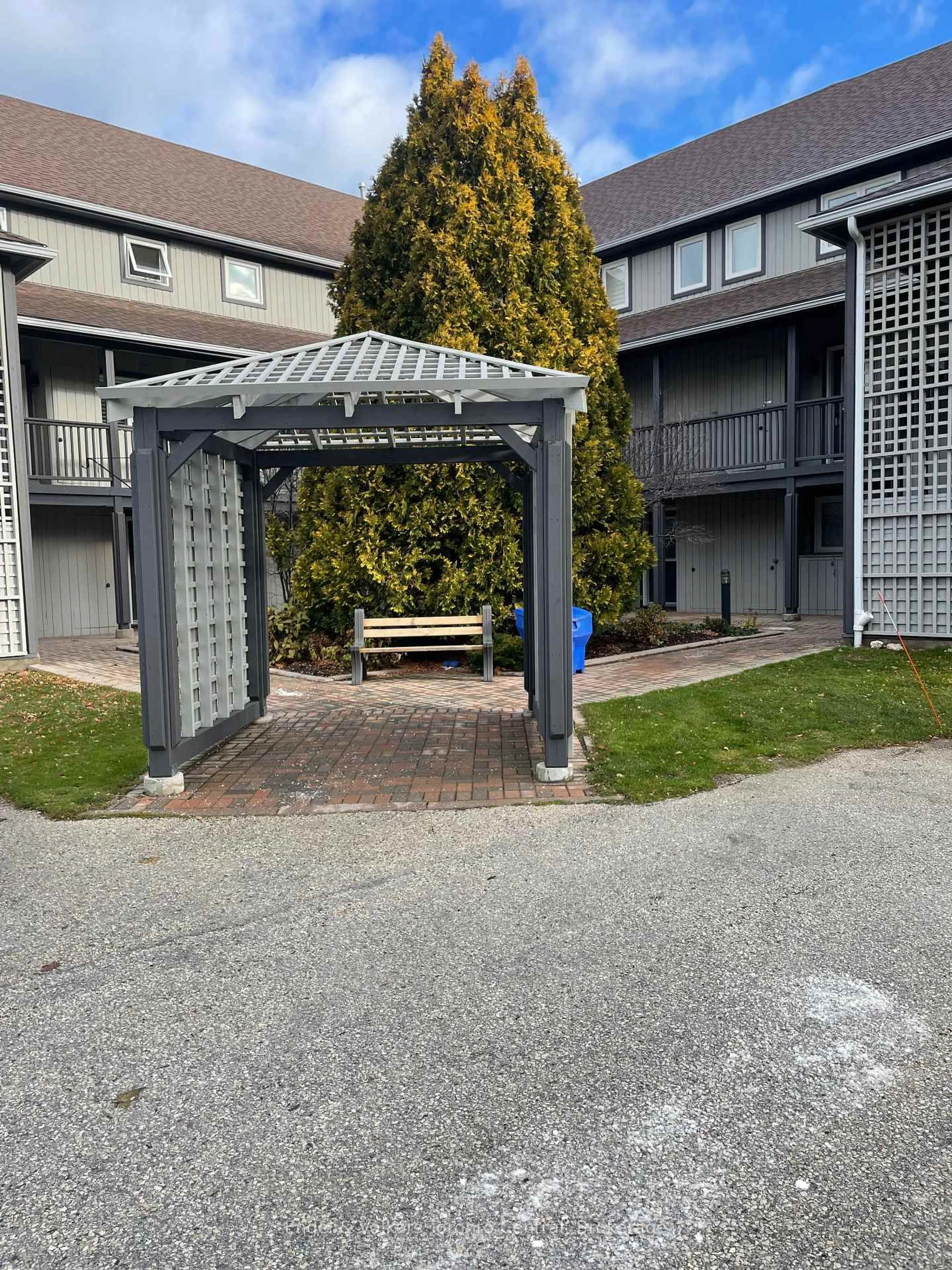 Patio, street for 700 Johnston Park Ave #1, Collingwood Ontario L9Y 5C7