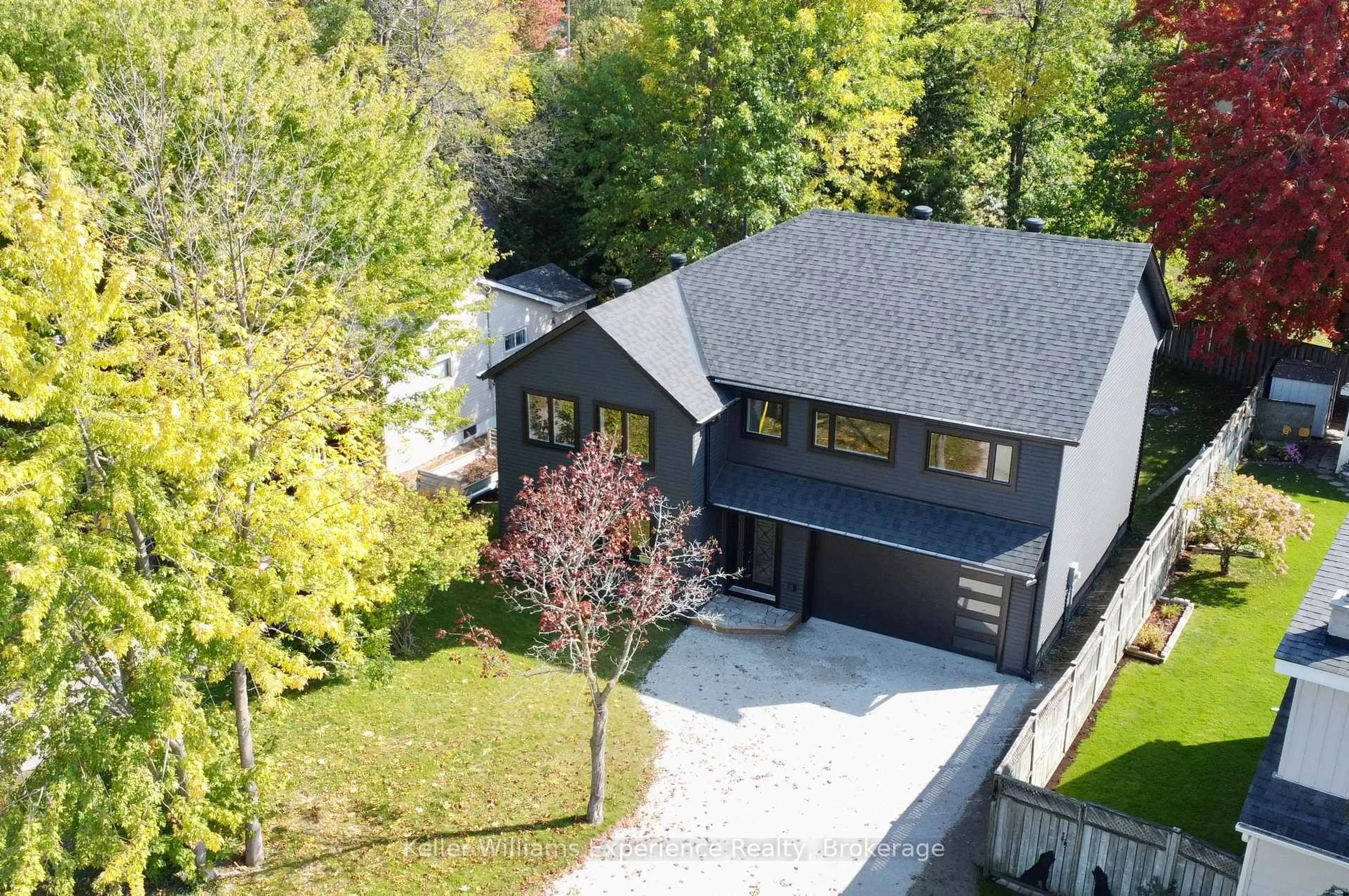 A pic from outside/outdoor area/front of a property/back of a property/a pic from drone, street for 159 Cedar Island Rd, Orillia Ontario L3V 1S9