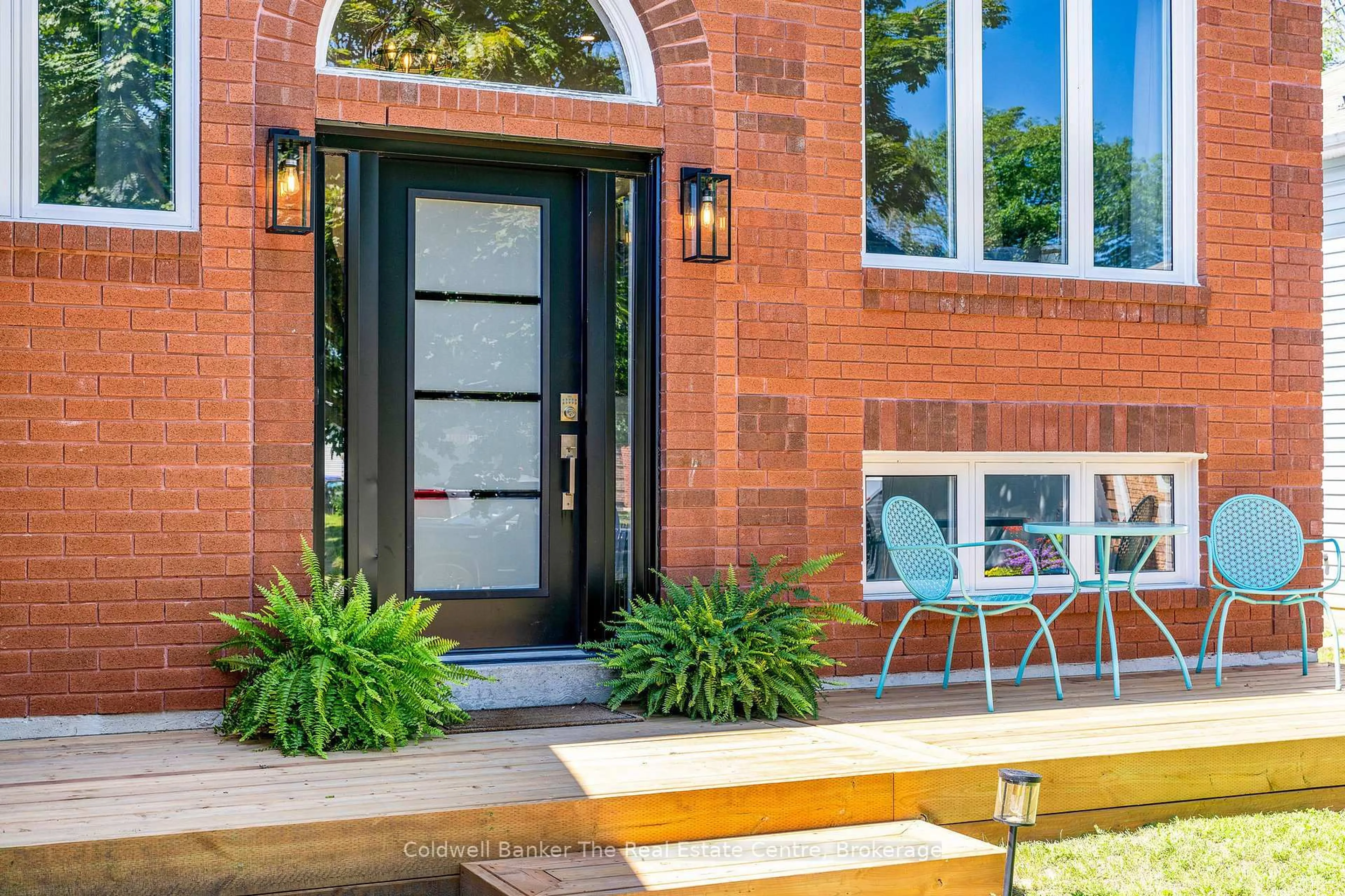 Home with brick exterior material, street for 14 Langevin Dr, Wasaga Beach Ontario L9Z 1C6