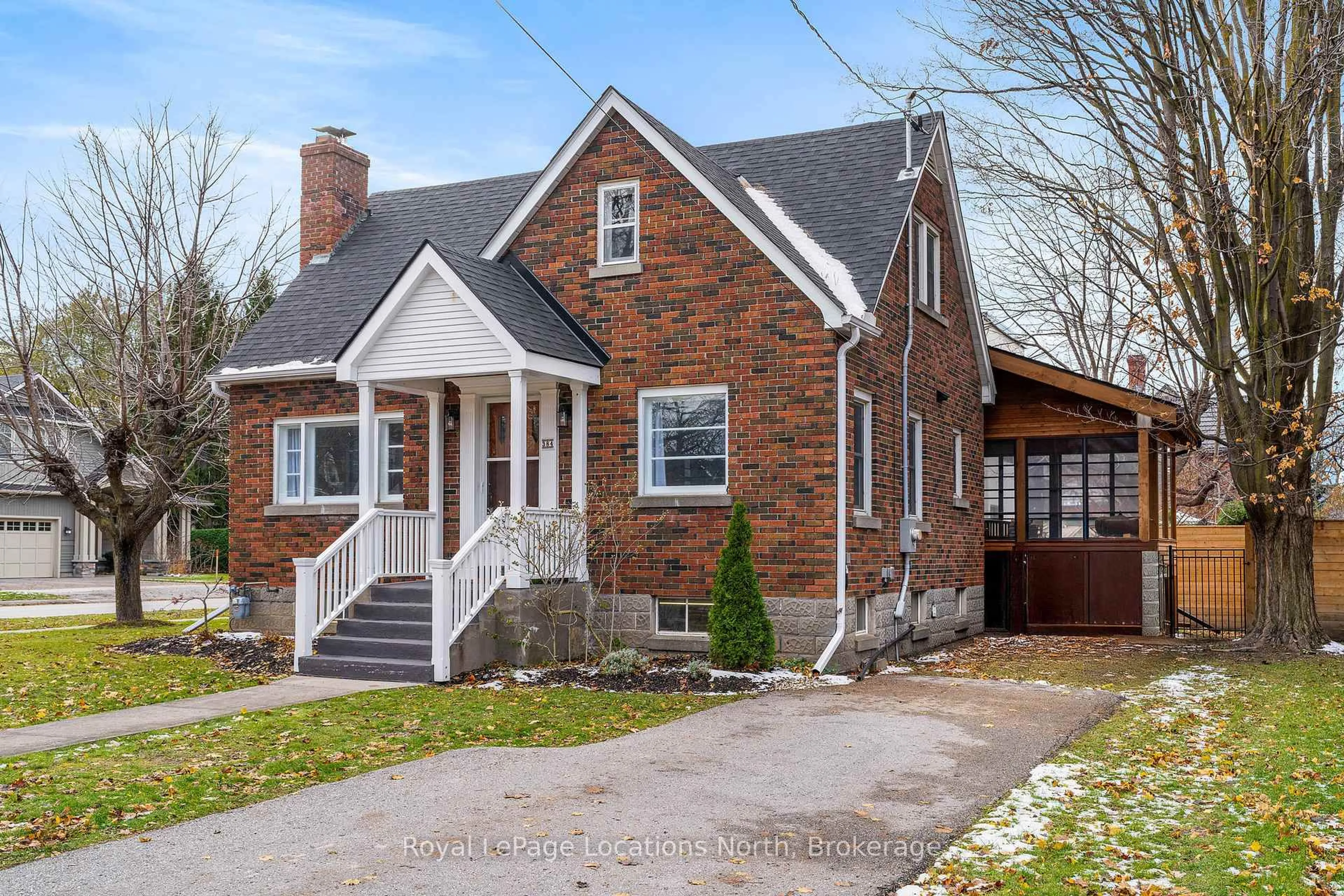 Home with brick exterior material, street for 384 Saint Marie St, Collingwood Ontario L9Y 3K8
