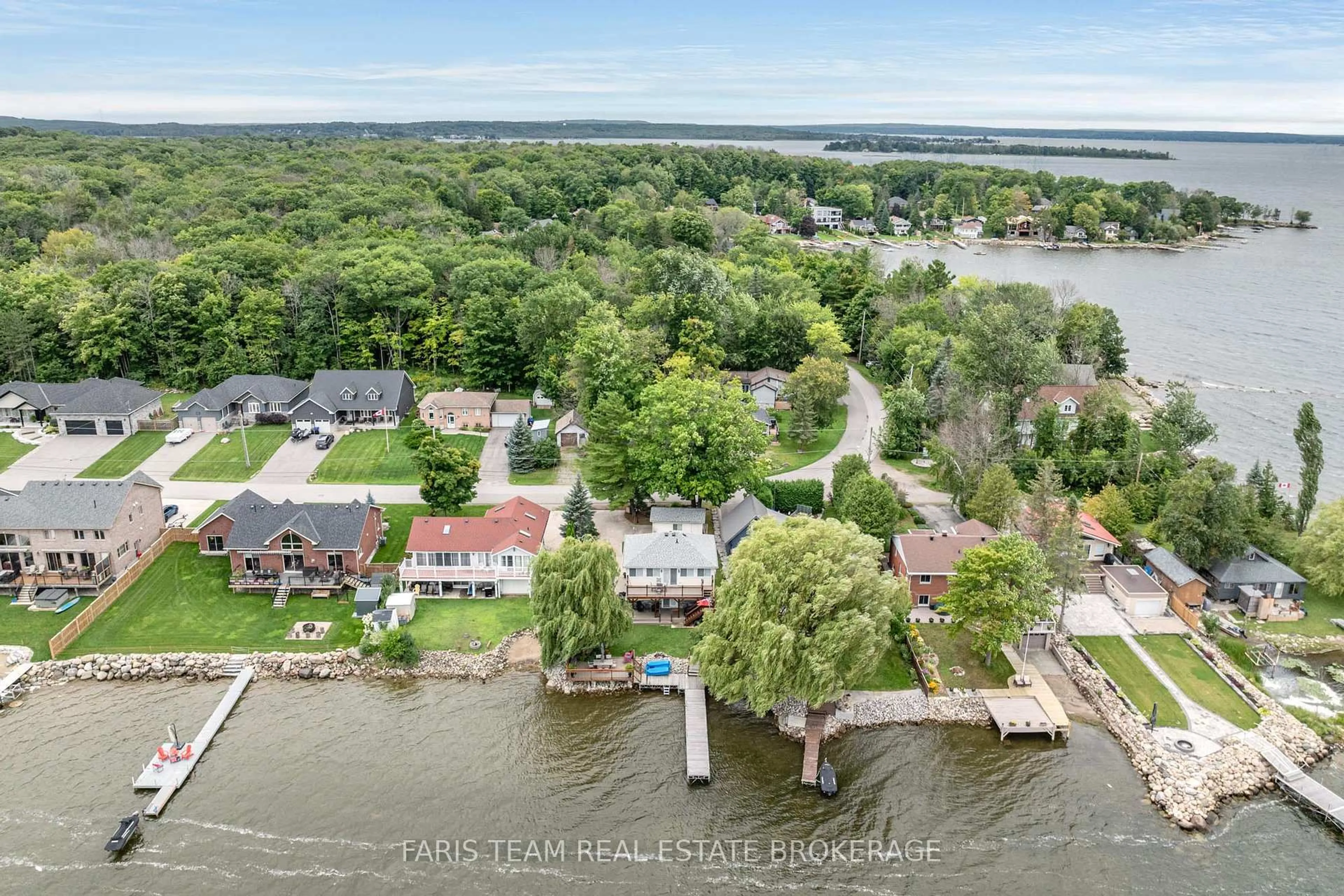 A pic from outside/outdoor area/front of a property/back of a property/a pic from drone, water/lake/river/ocean view for 282 Robins Point Rd, Tay Ontario L0K 2A0