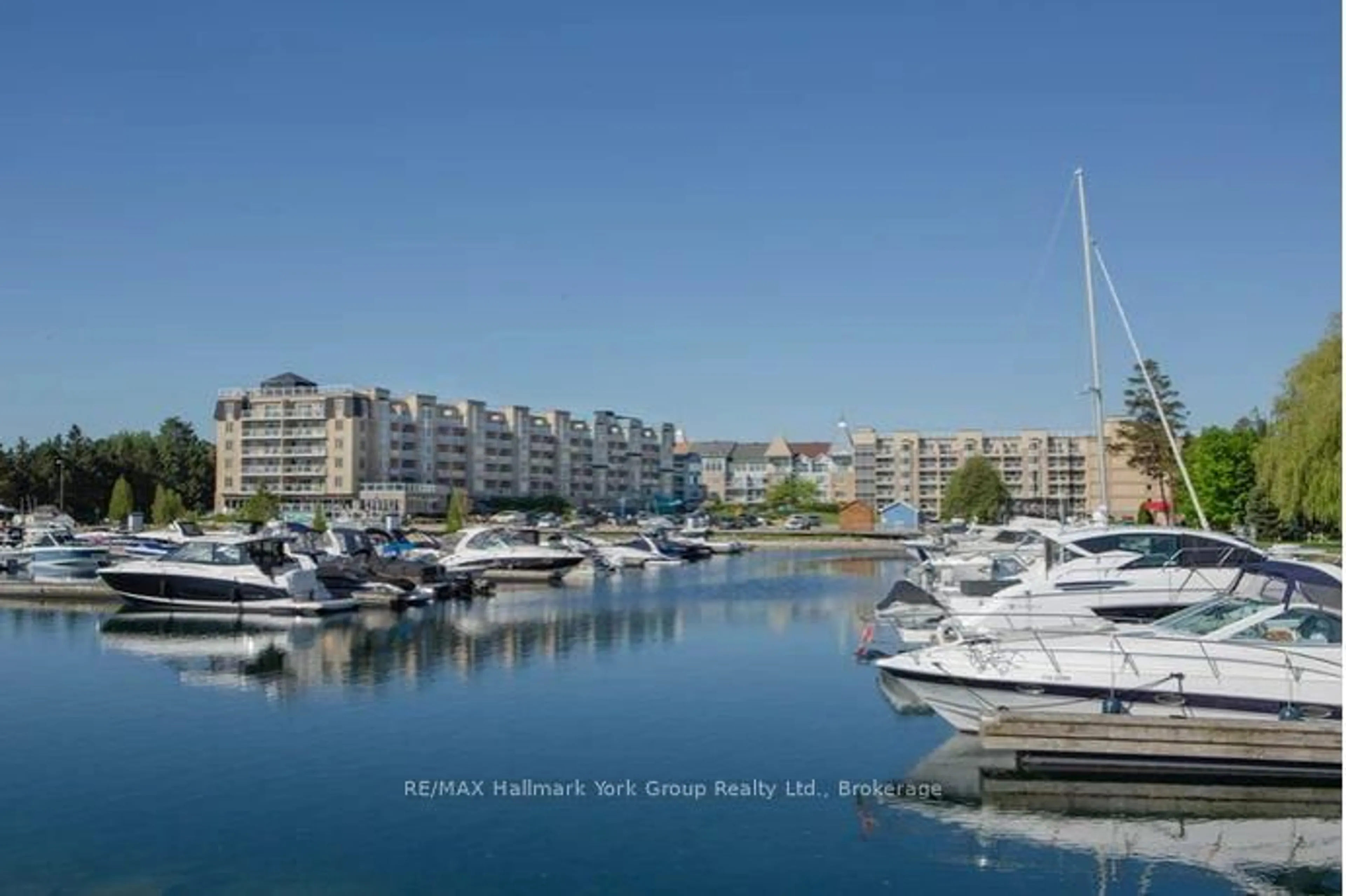 Blurry image for 9 HARBOUR St #5116, Collingwood Ontario L9Y 5C5