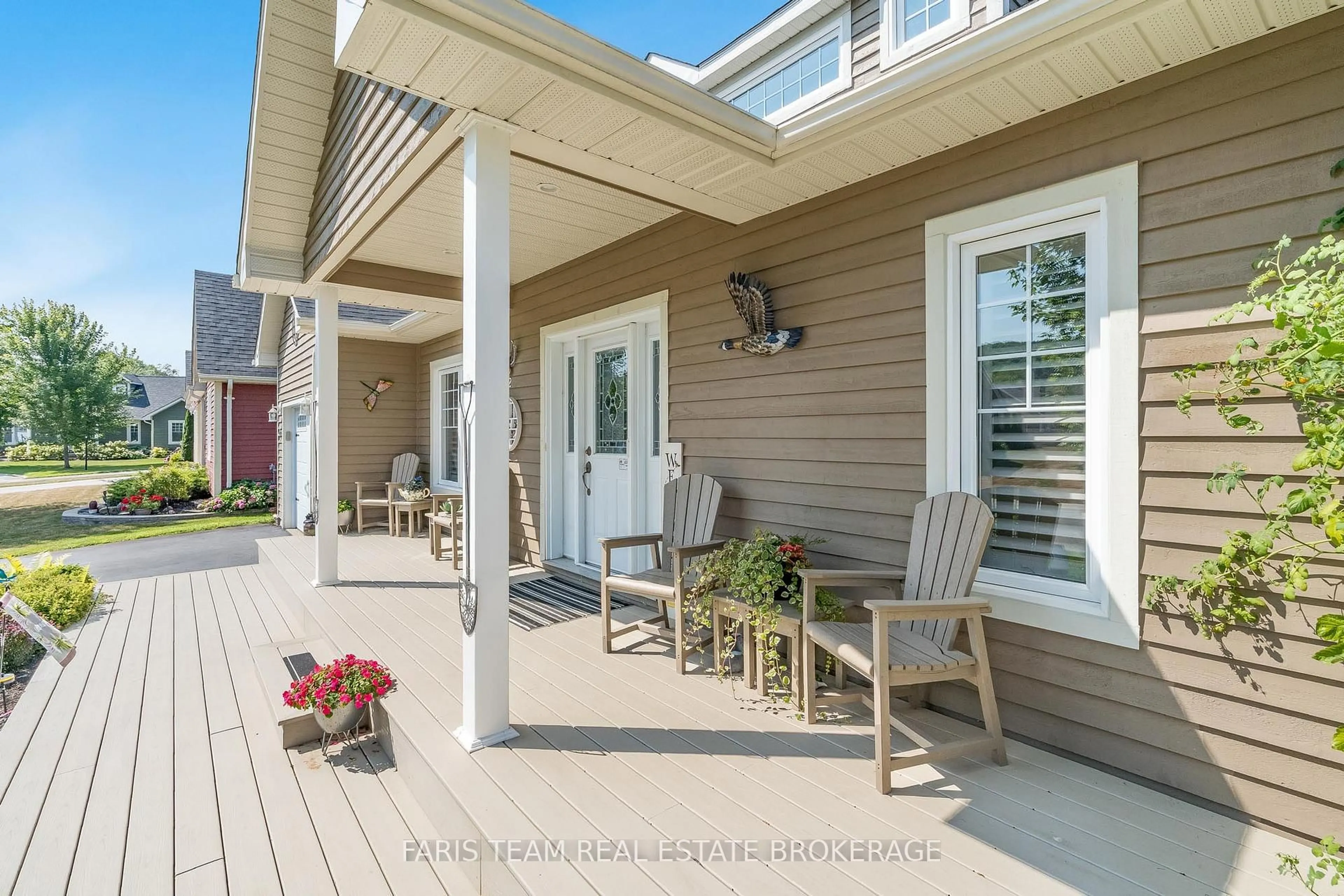 Patio, unknown for 2 Grew Cres, Penetanguishene Ontario L9M 0A4