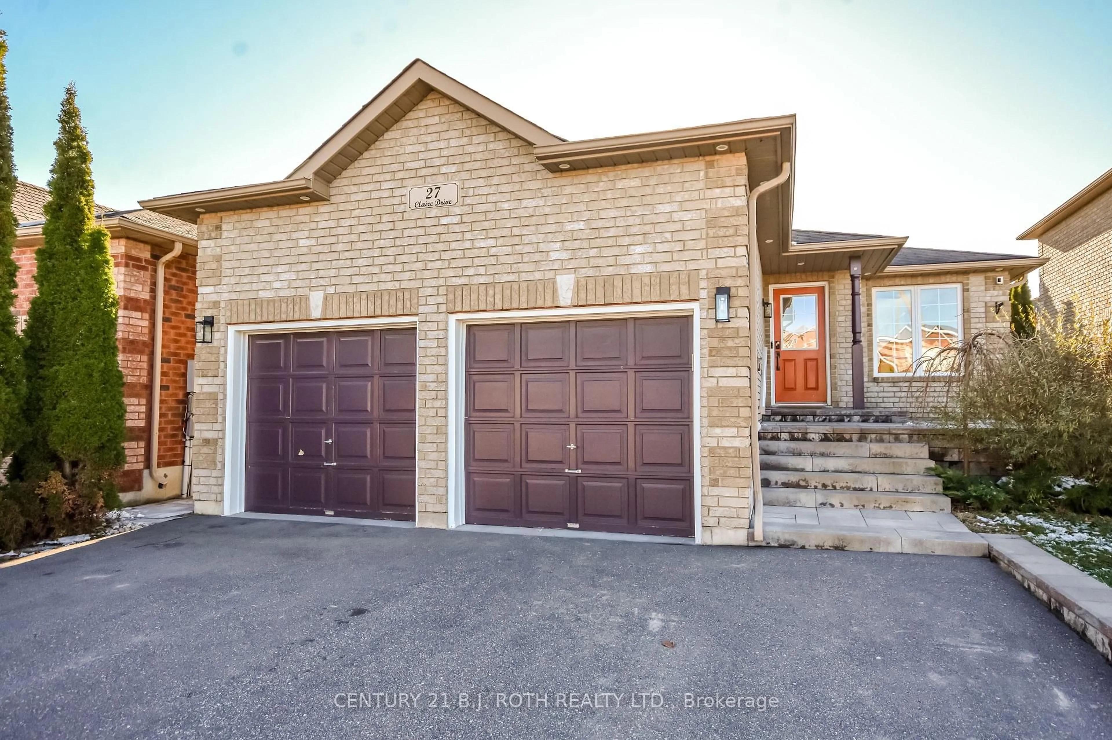 Home with brick exterior material, street for 27 Claire Dr, Barrie Ontario L4N 5Y1