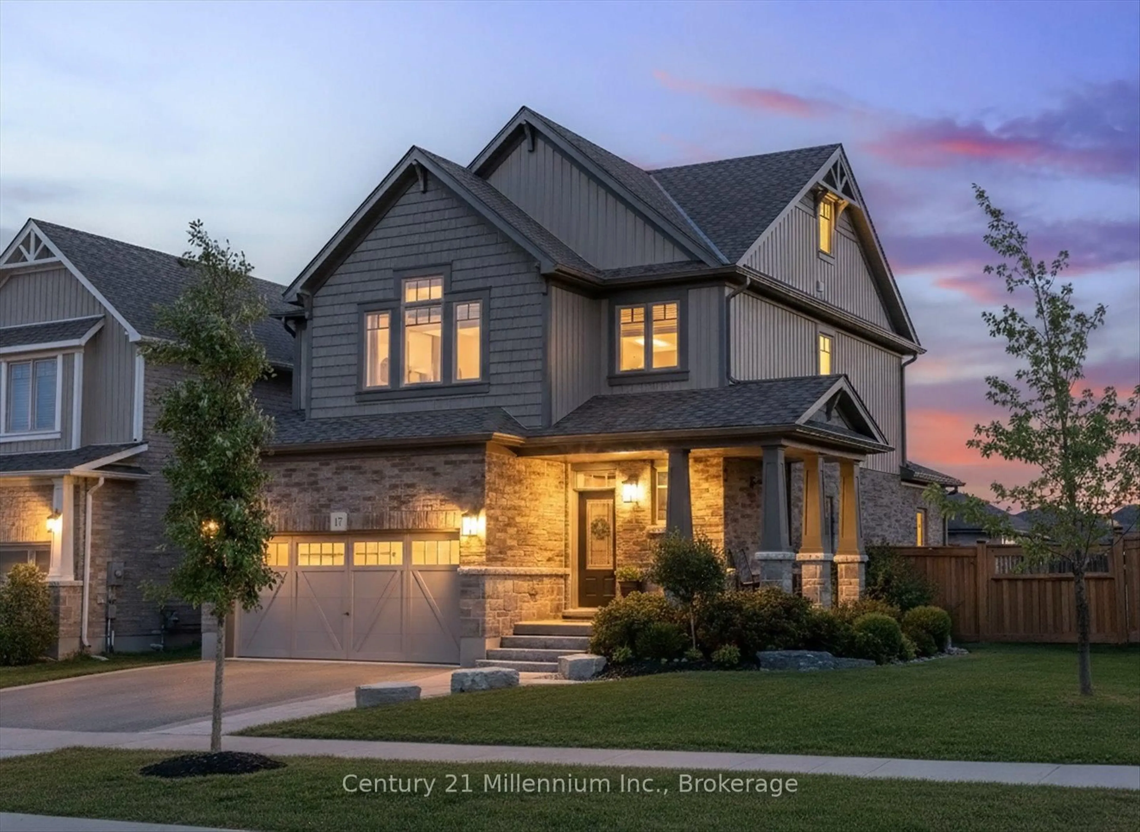 Home with brick exterior material, street for 17 Bassett St, Collingwood Ontario L9Y 3B7