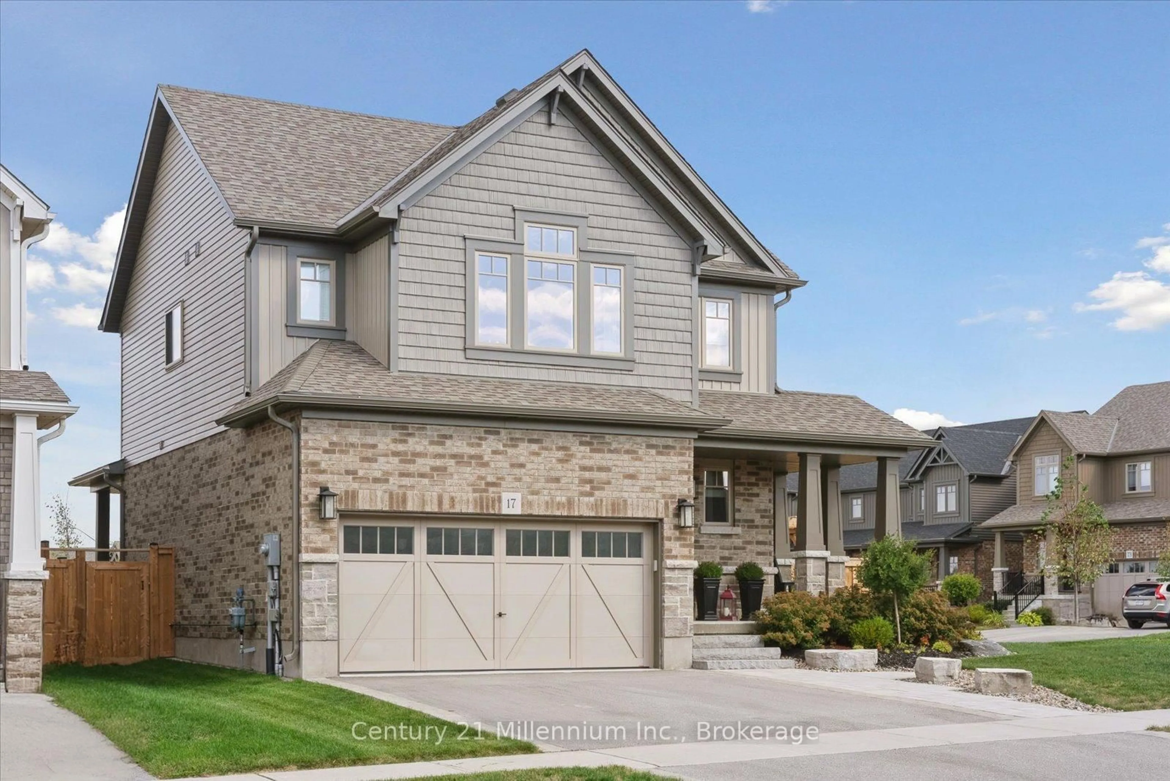 Home with brick exterior material, street for 17 Bassett St, Collingwood Ontario L9Y 3B7