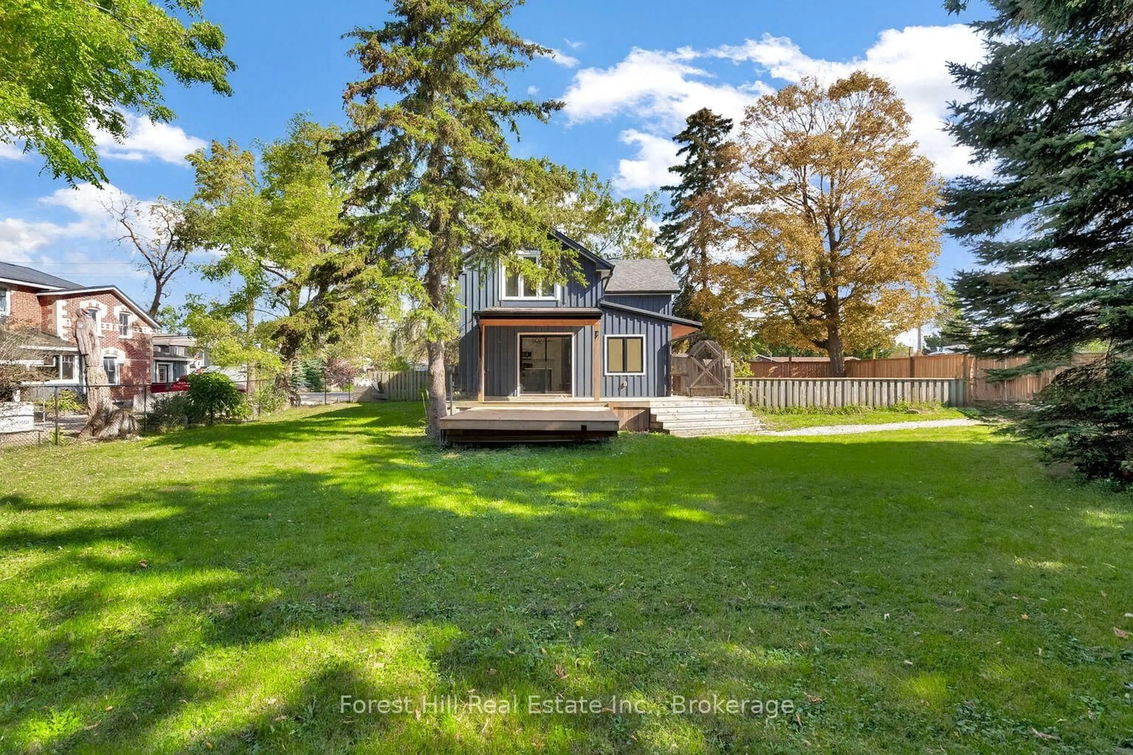 A pic from outside/outdoor area/front of a property/back of a property/a pic from drone, water/lake/river/ocean view for 2824 County Road 124 Rd, Clearview Ontario L0M 1H0