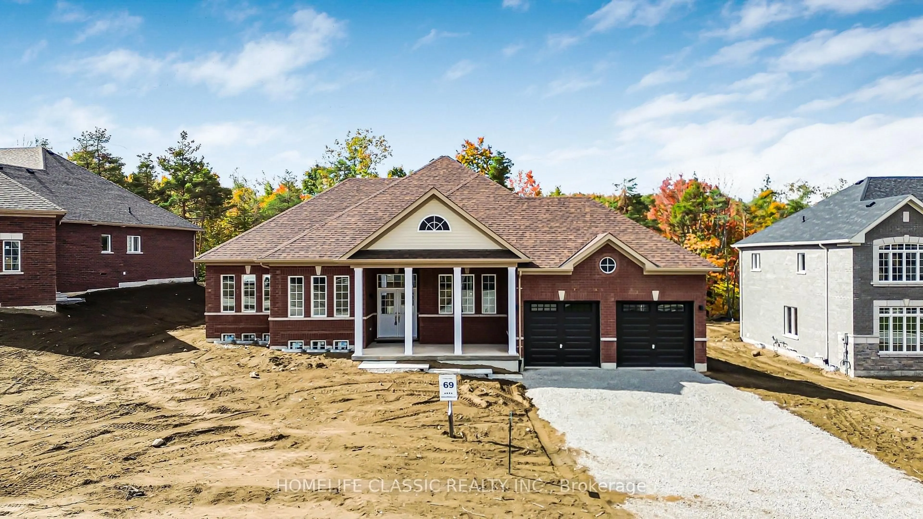 Home with brick exterior material, building for 74 Ruby Ridge Rd, Oro-Medonte Ontario L0L 2E0
