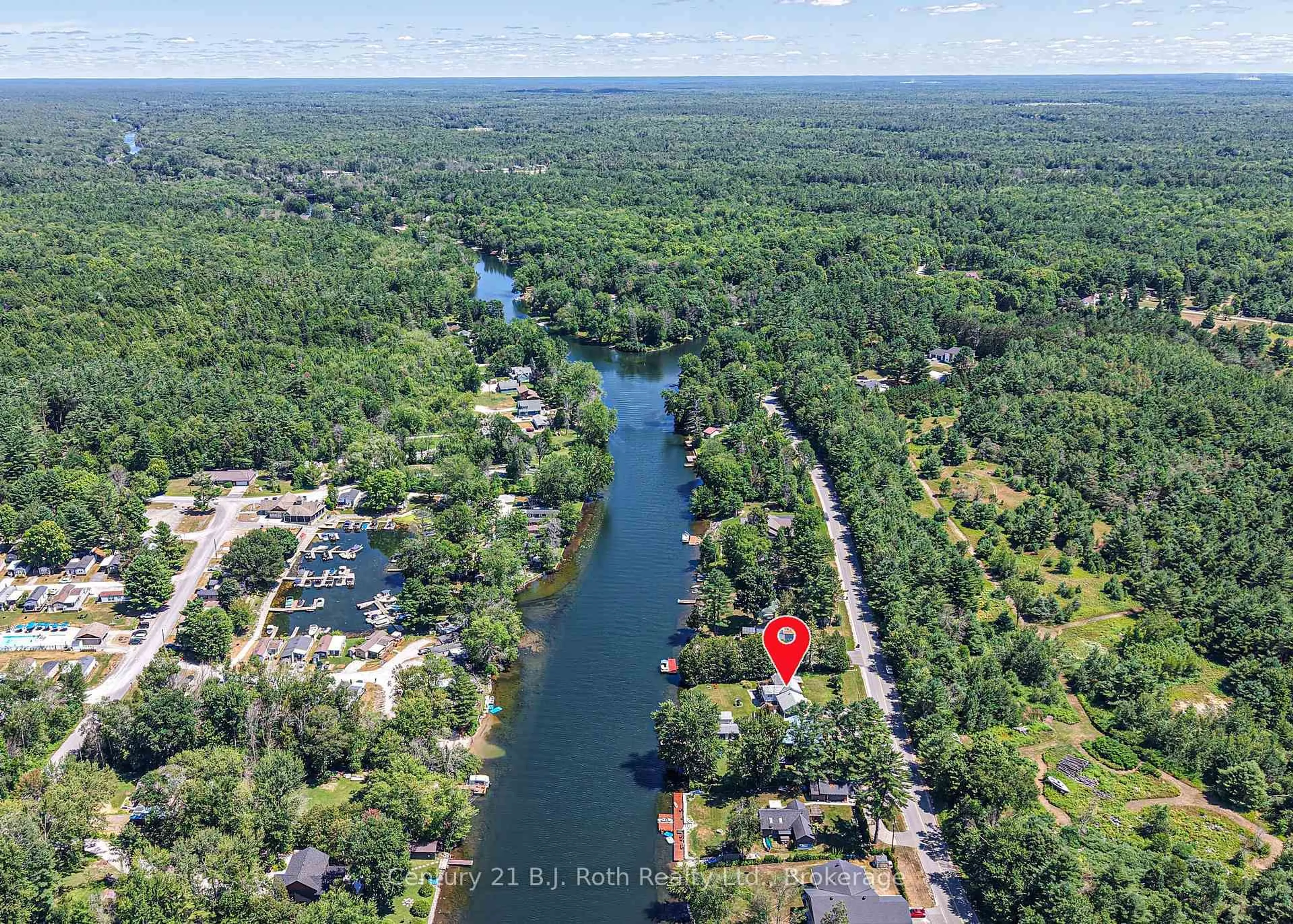 A pic from outside/outdoor area/front of a property/back of a property/a pic from drone, water/lake/river/ocean view for 4202 Canal Rd, Severn Ontario L0K 2B0