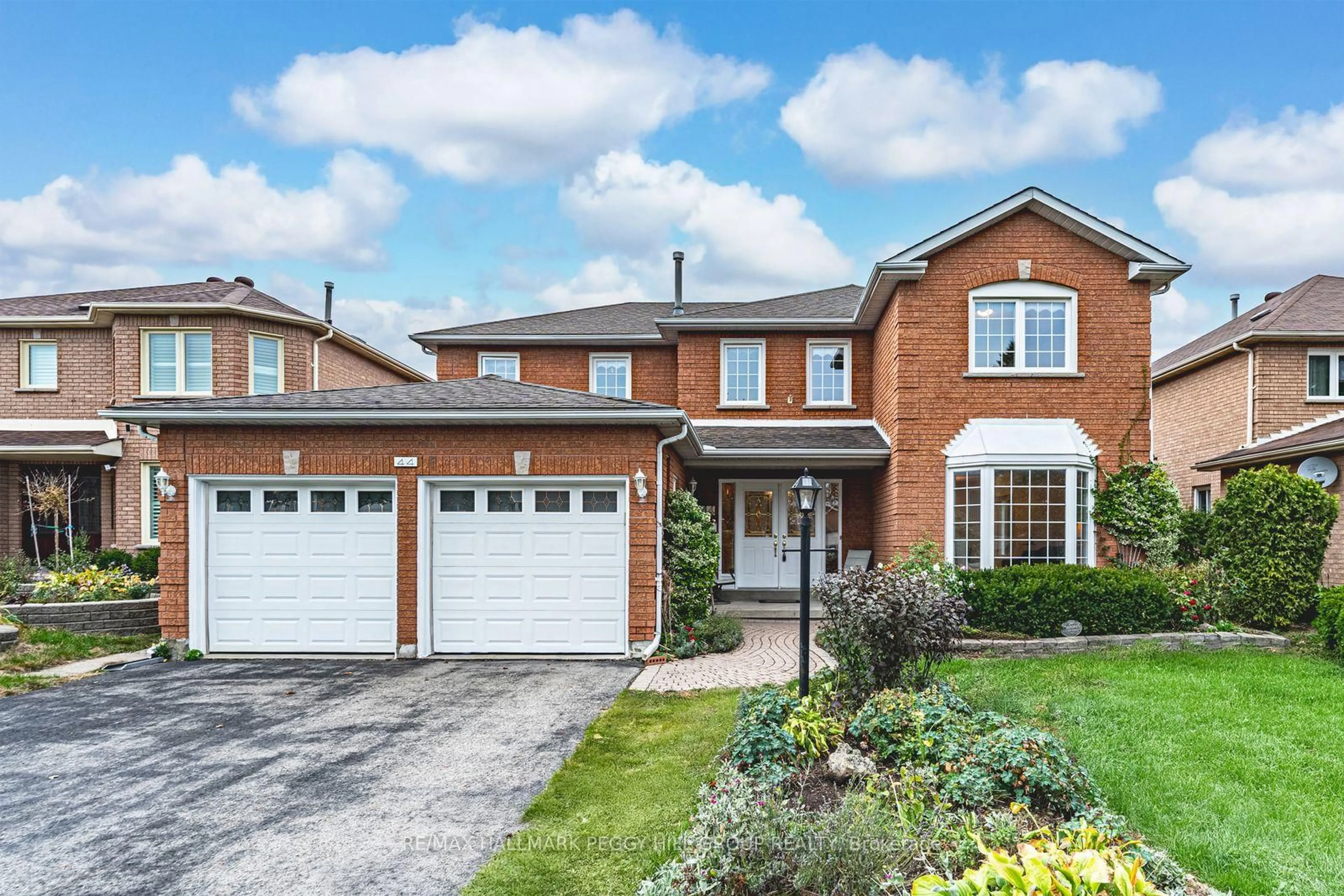 Home with brick exterior material, street for 44 Cardinal St, Barrie Ontario L4M 6C9