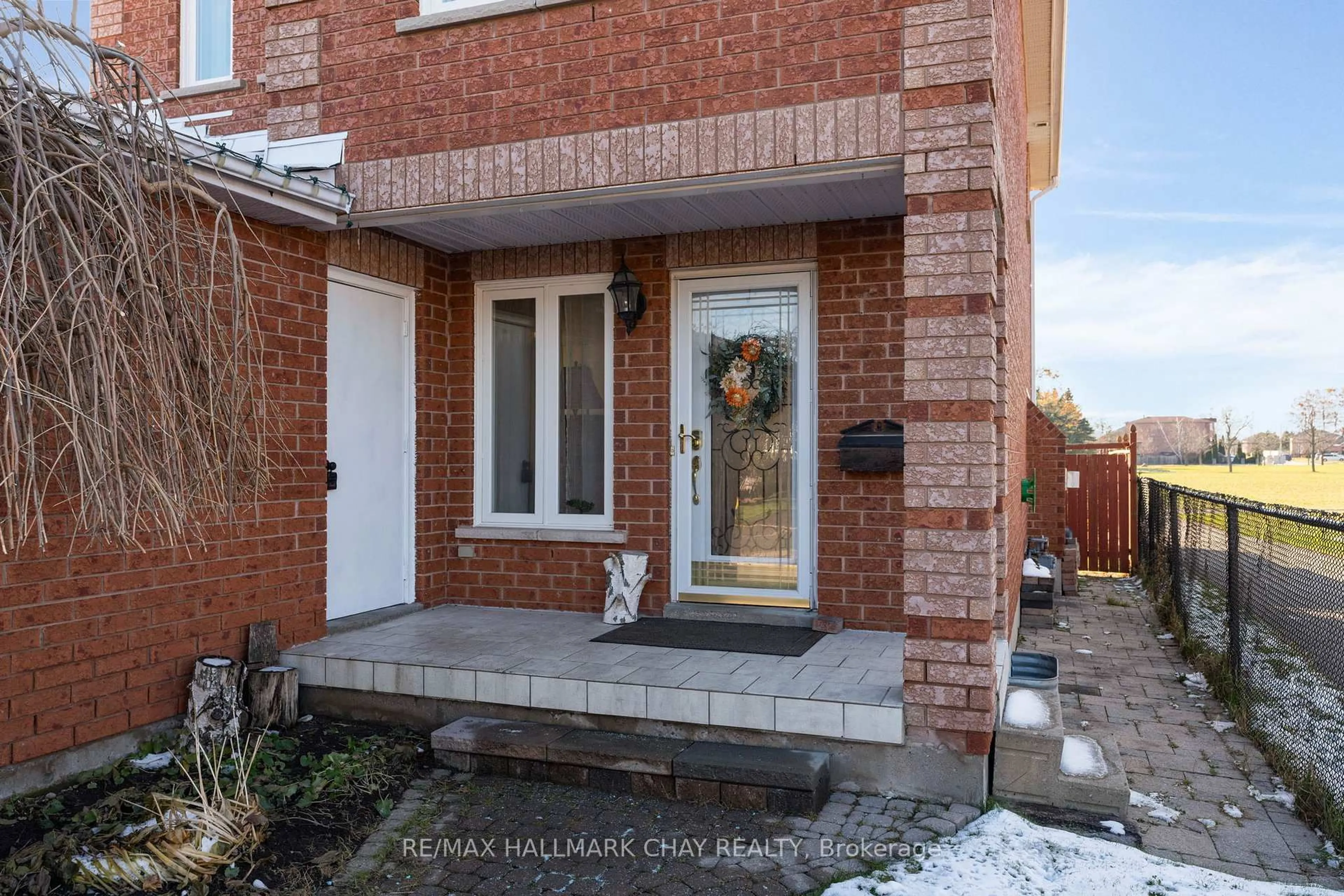 Home with brick exterior material, street for 76 Hodgson Dr, Barrie Ontario L4N 7Z2