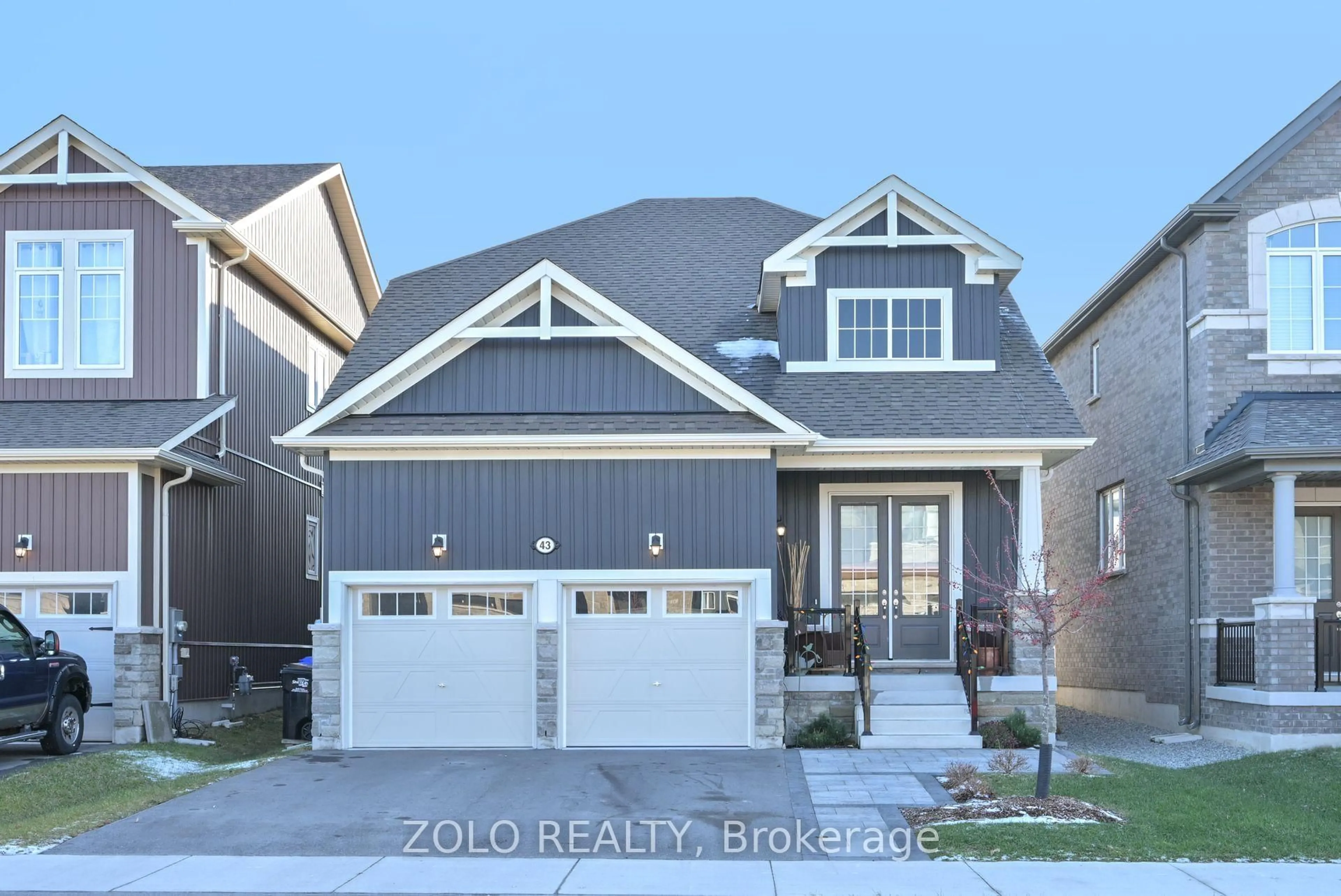 Home with brick exterior material, street for 43 Simona Ave, Wasaga Beach Ontario L9Z 0L3