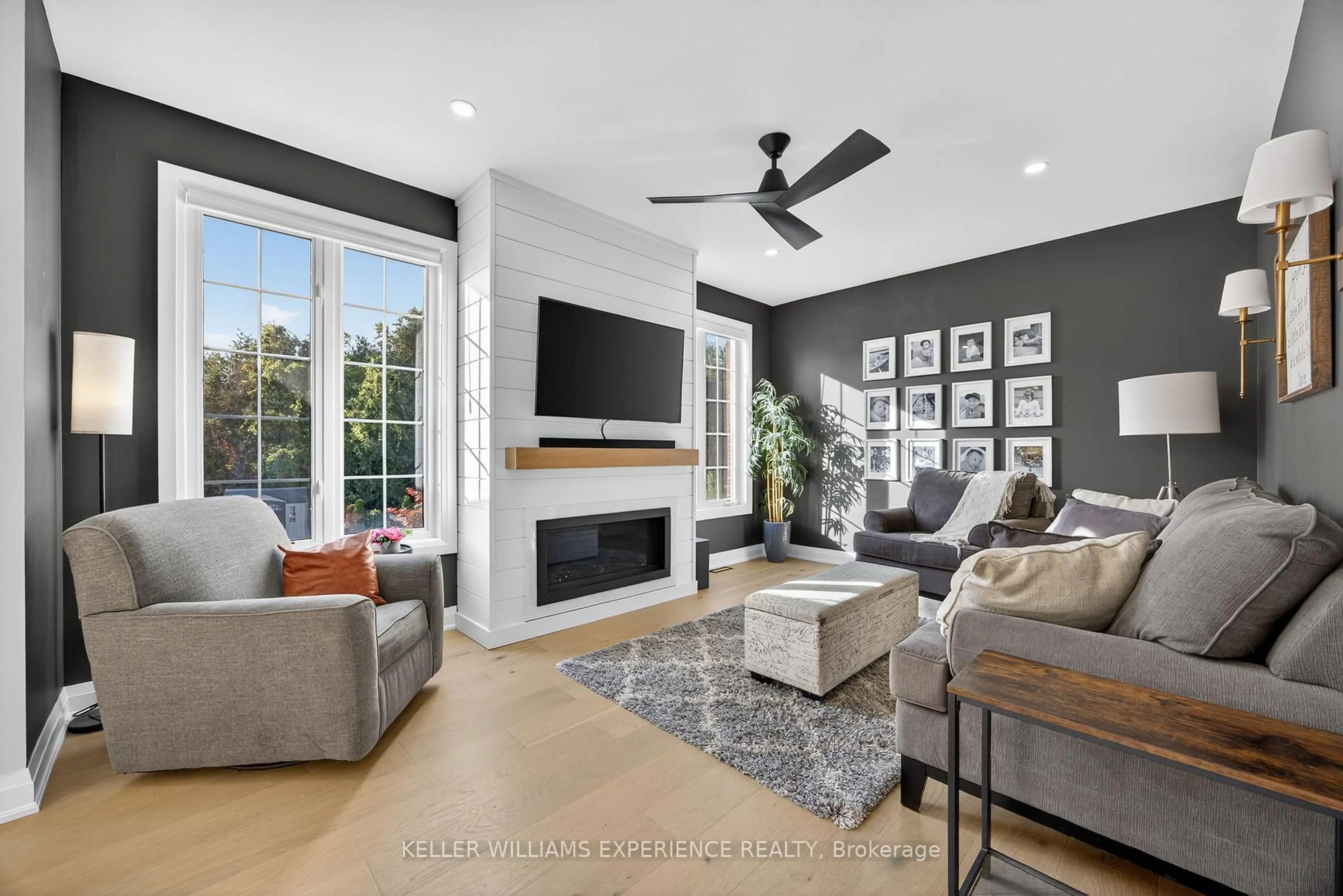 Living room with furniture, unknown for 50 Regalia Way, Barrie Ontario L4M 7H8