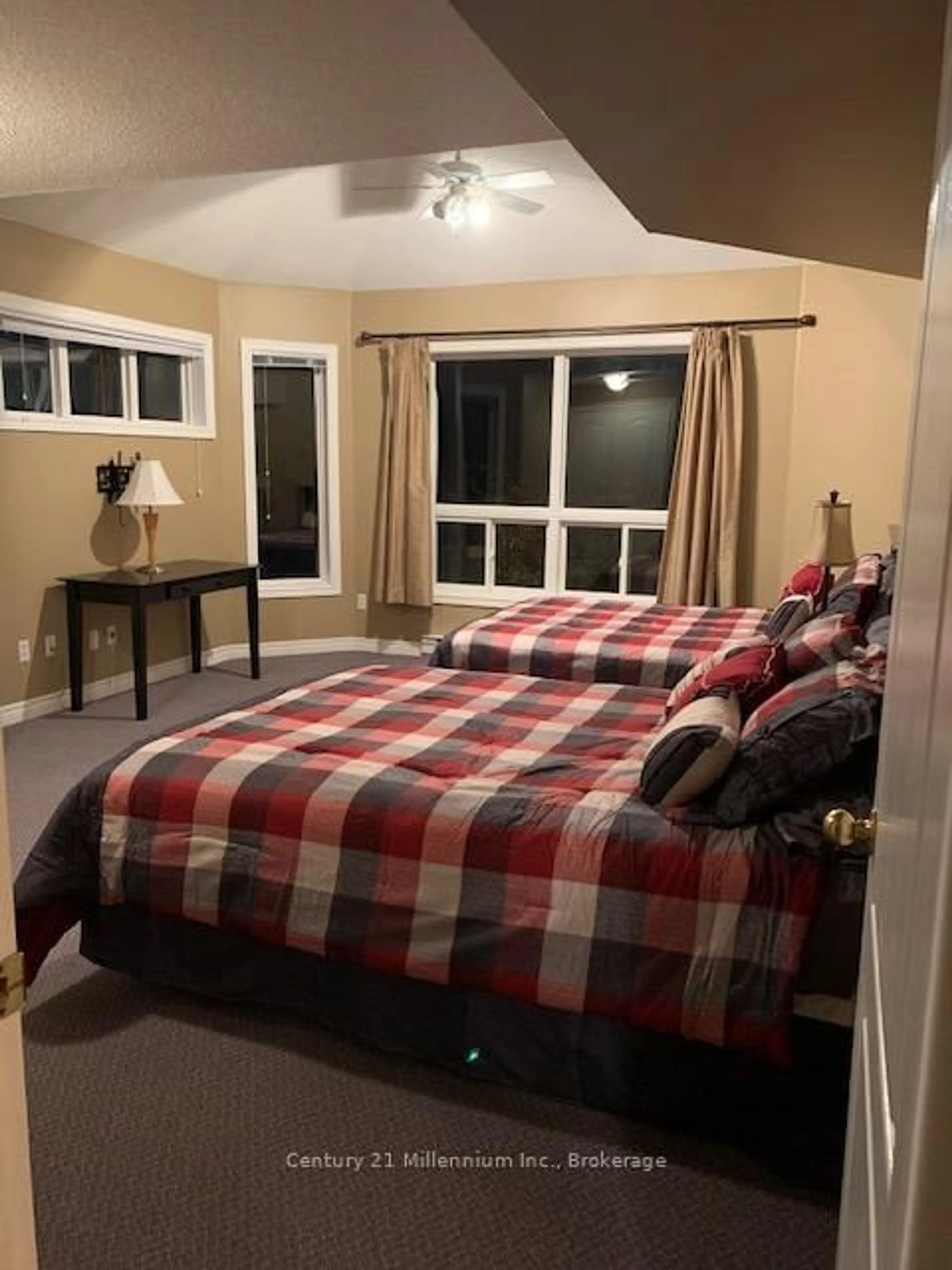 A pic of a room for 34 Dawson Dr #825, Collingwood Ontario L9Y 5B4