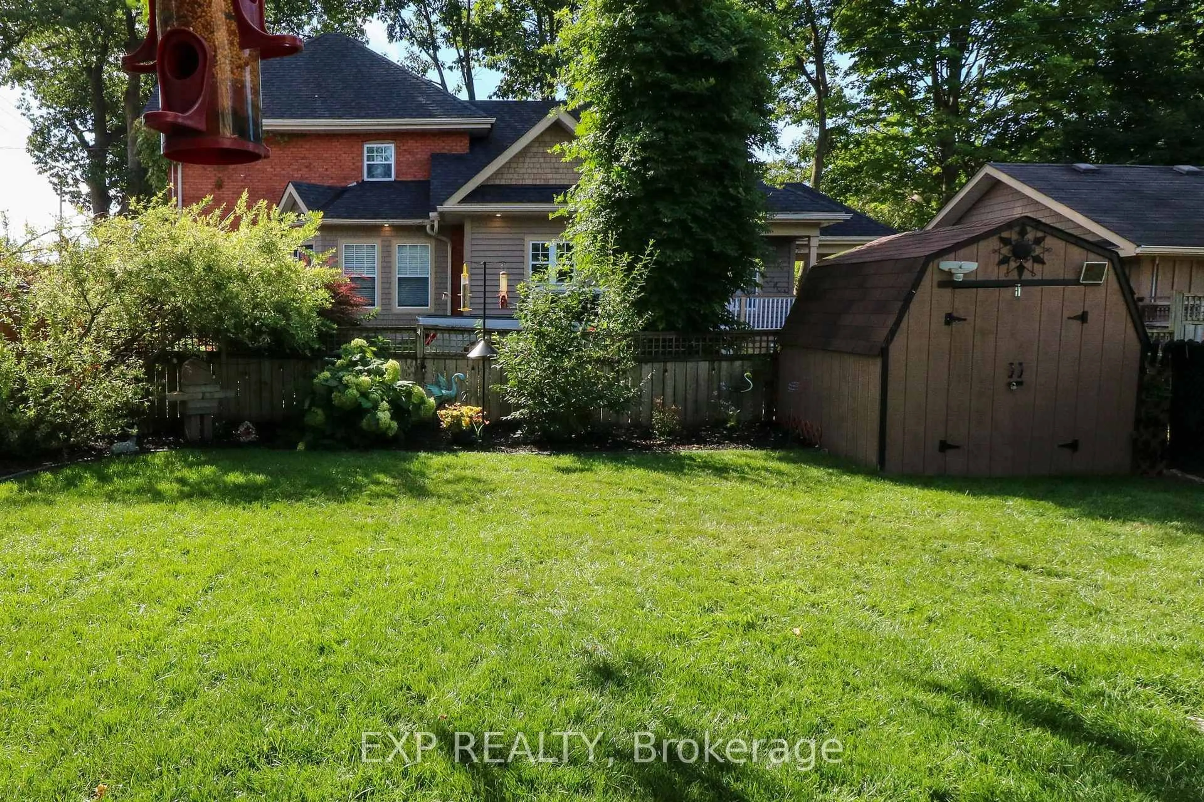 A pic from outside/outdoor area/front of a property/back of a property/a pic from drone, street for 369 Horrell Ave, Midland Ontario L4R 2A5