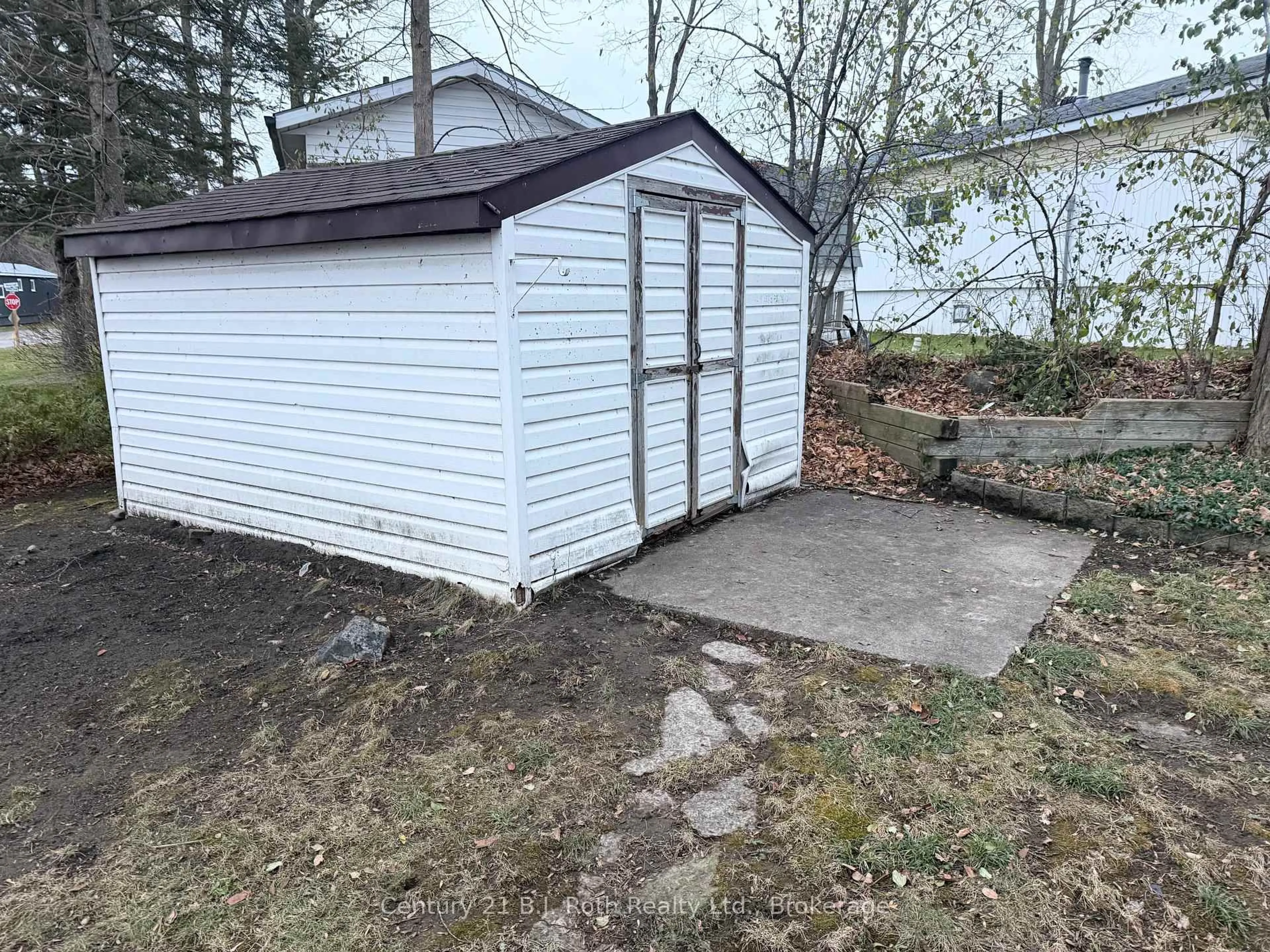 Shed for 580 West St #161, Orillia Ontario L3V 5H6