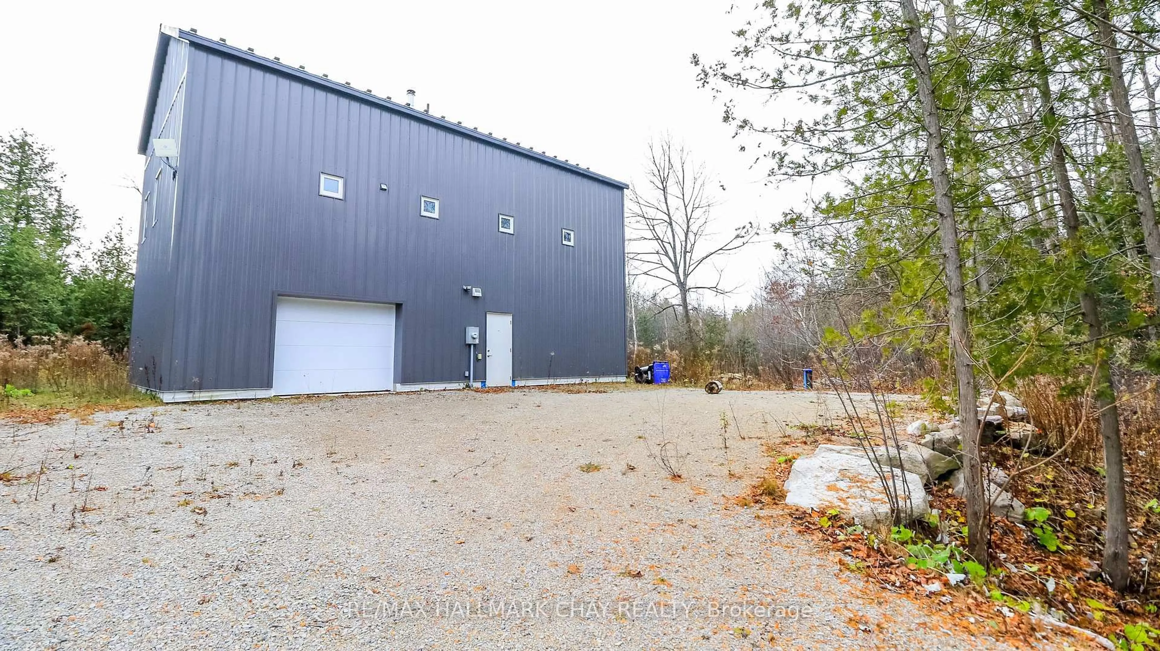 Unknown for 2576 Champlain Rd, Tiny Ontario L9M 0C9