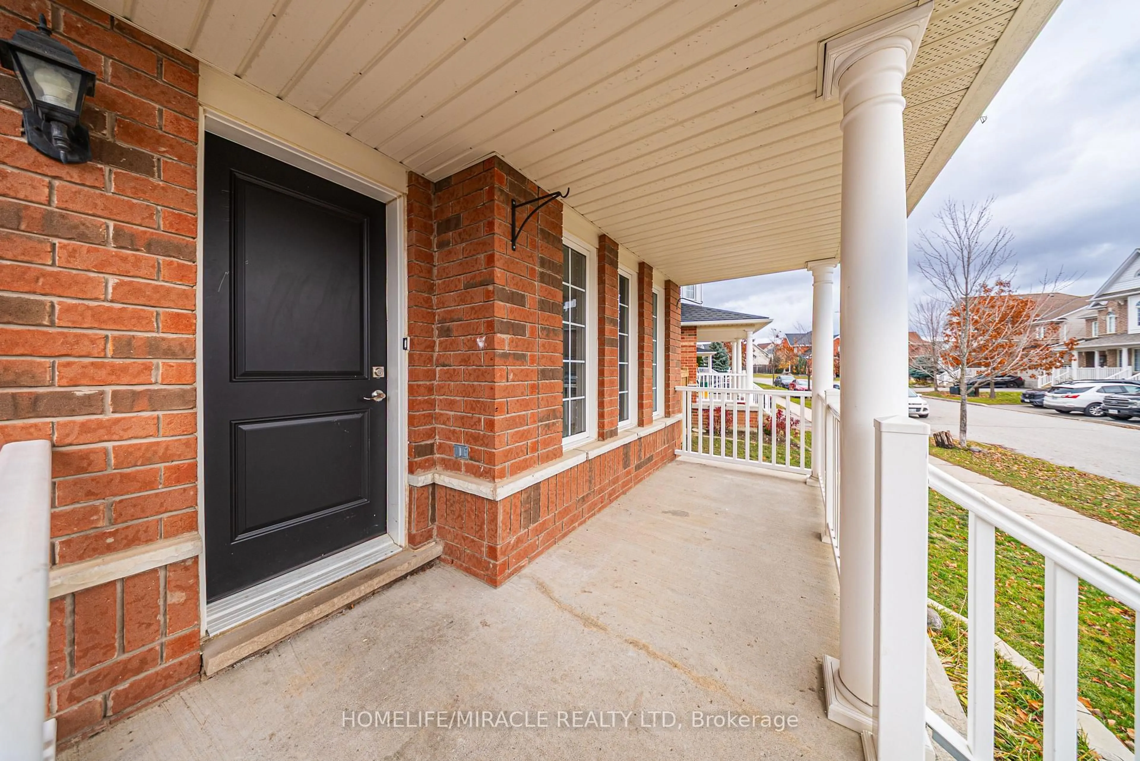 Unknown for 12 Diana Way, Barrie Ontario L4M 7H2