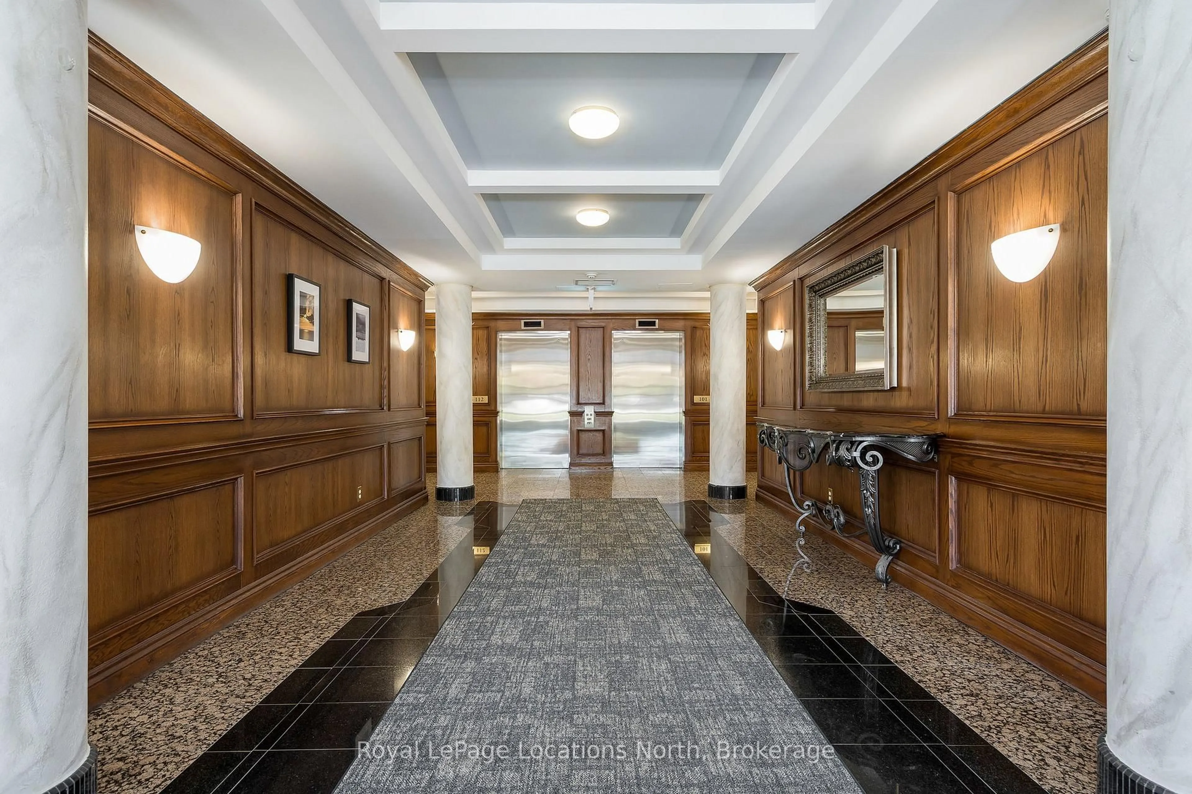 Unknown for 16 Raglan St #404, Collingwood Ontario L9Y 4Y2