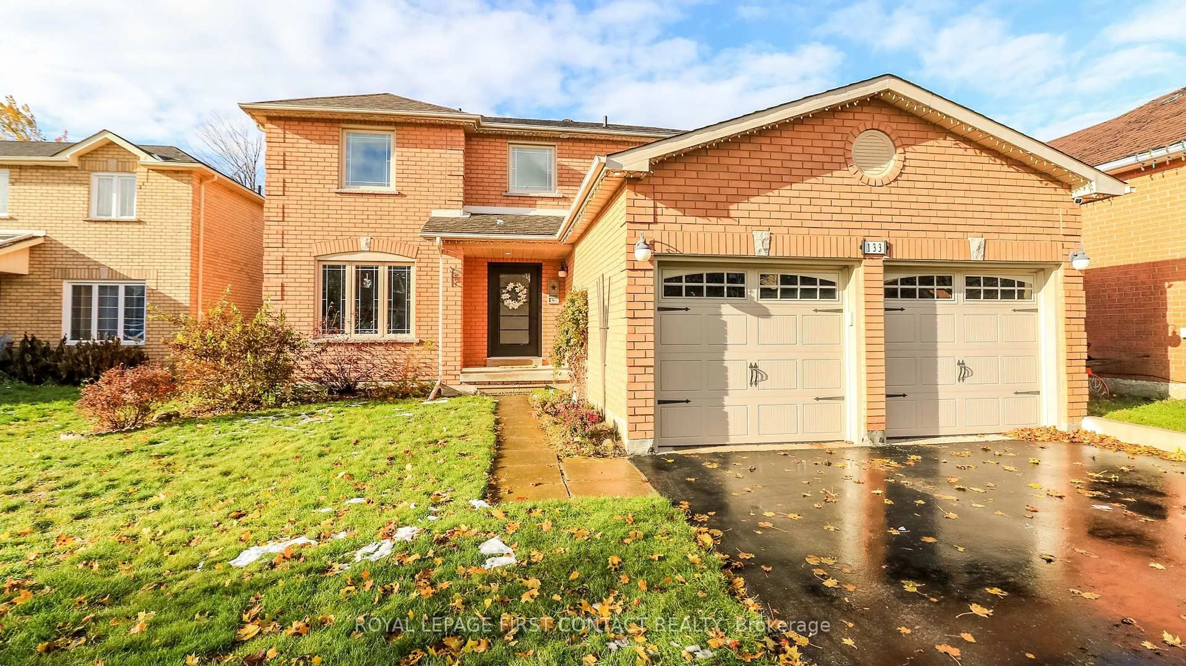 Home with brick exterior material, street for 133 Brown St, Barrie Ontario L4N 7V7